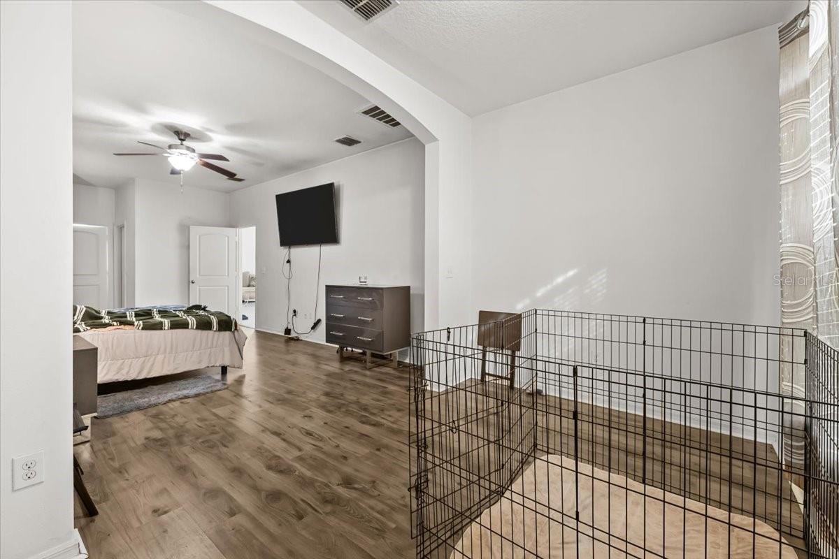 Image 20 of 42 For 11841 Thicket Wood Drive