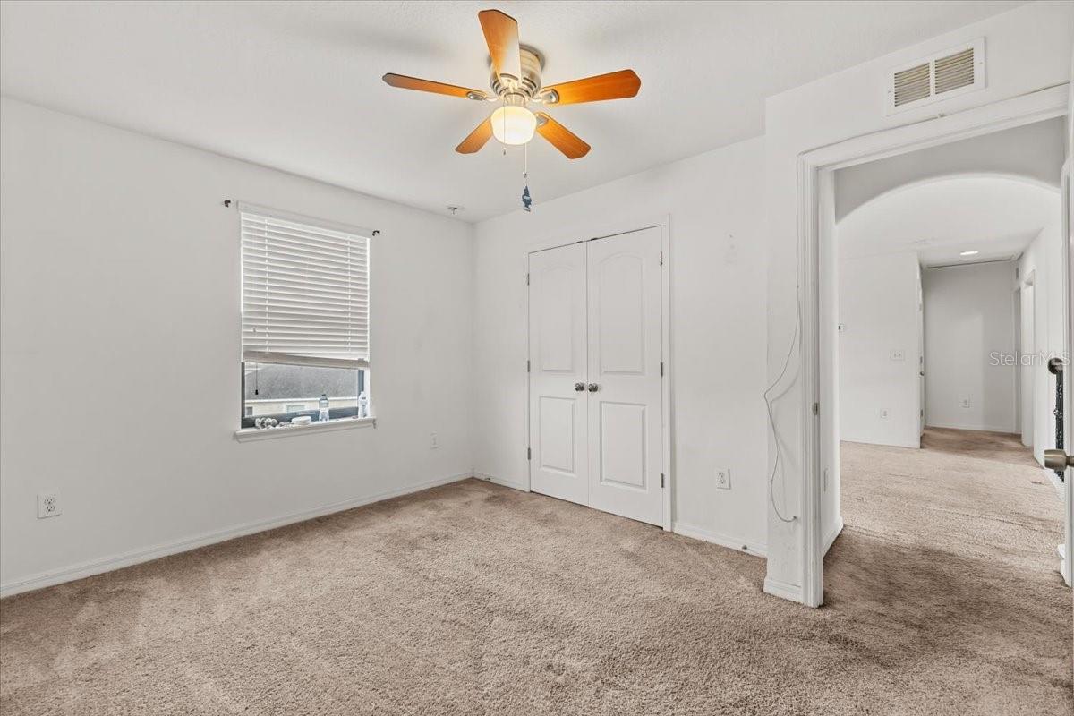 Image 37 of 42 For 11841 Thicket Wood Drive