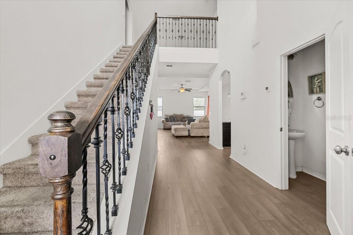 Image 6 of 42 For 11841 Thicket Wood Drive