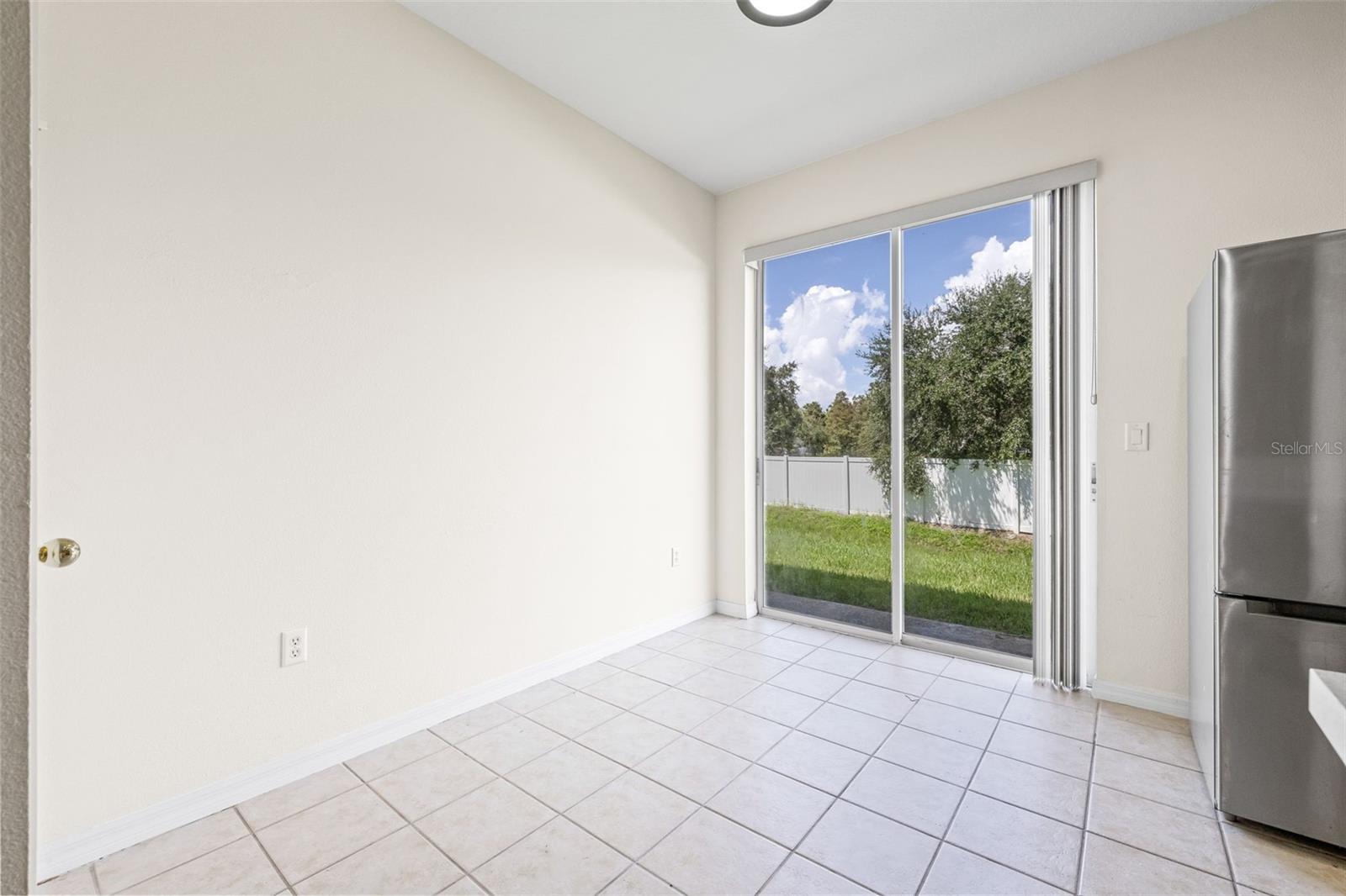 Image 12 of 37 For 11622 Colony Lake Drive