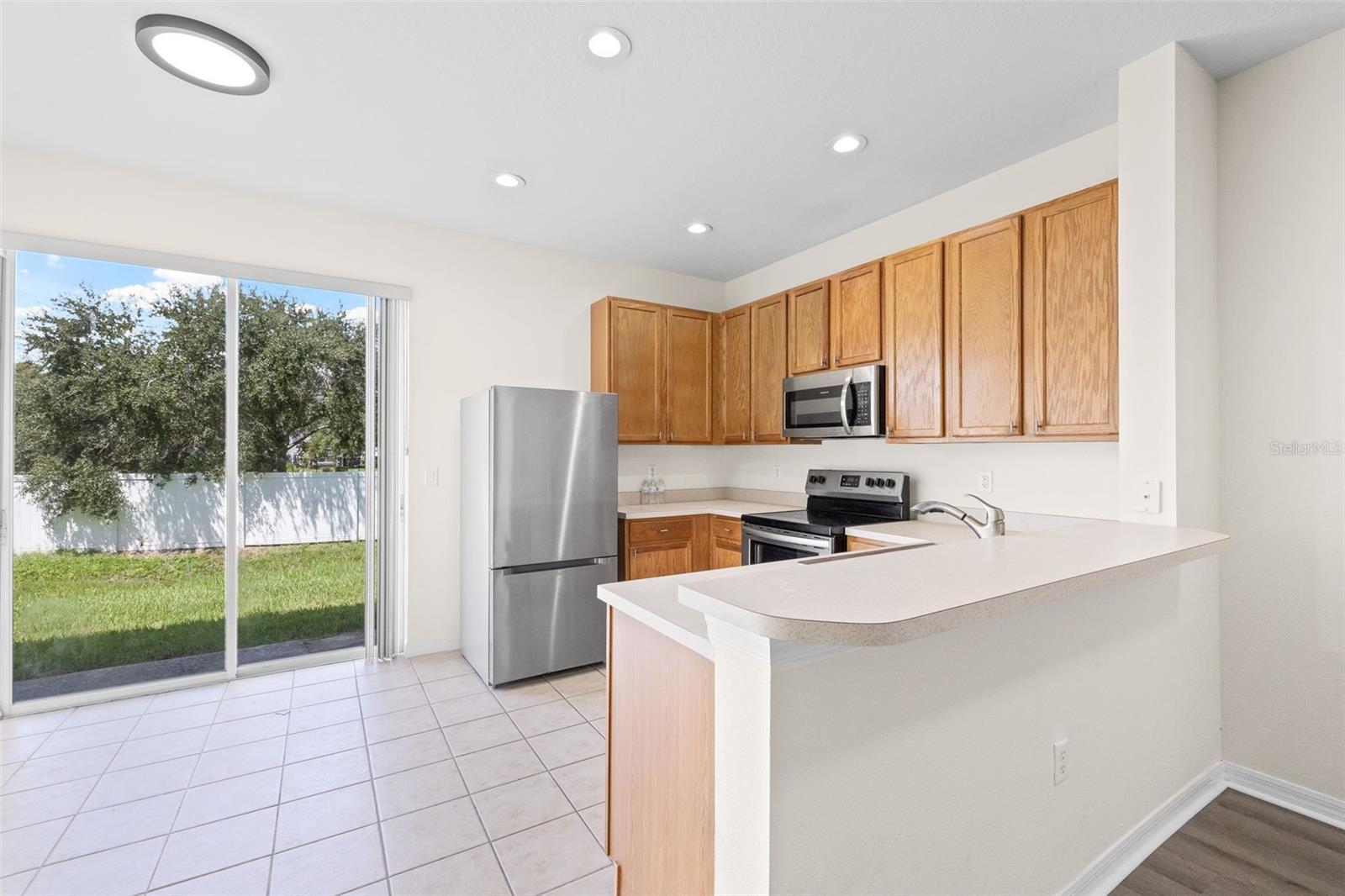 Image 17 of 37 For 11622 Colony Lake Drive