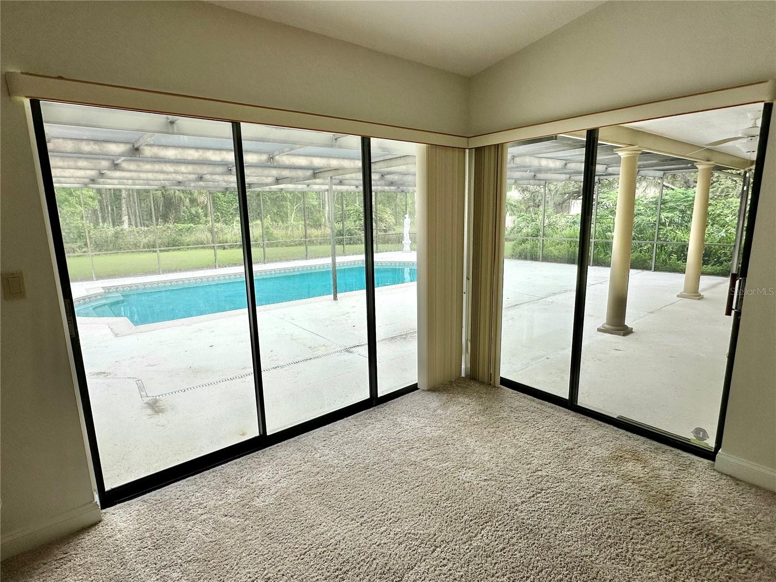 Image 11 of 68 For 10206 Lakeview Drive