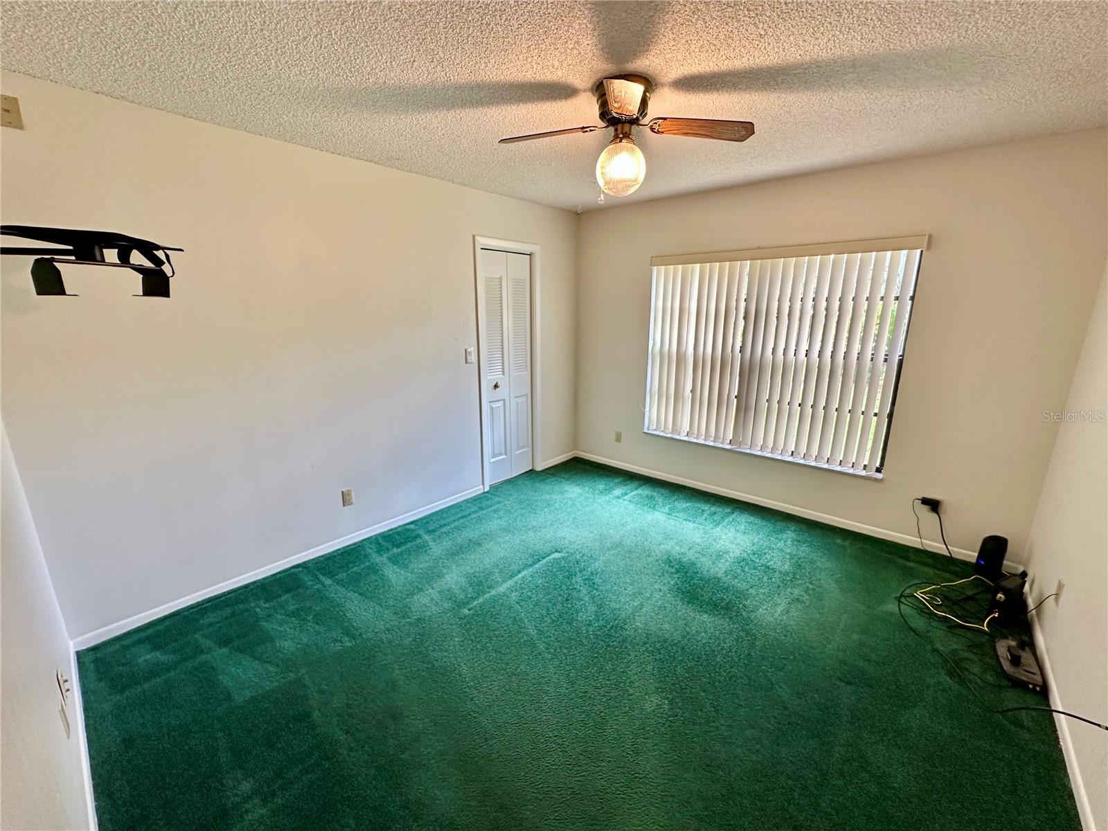 Image 32 of 68 For 10206 Lakeview Drive