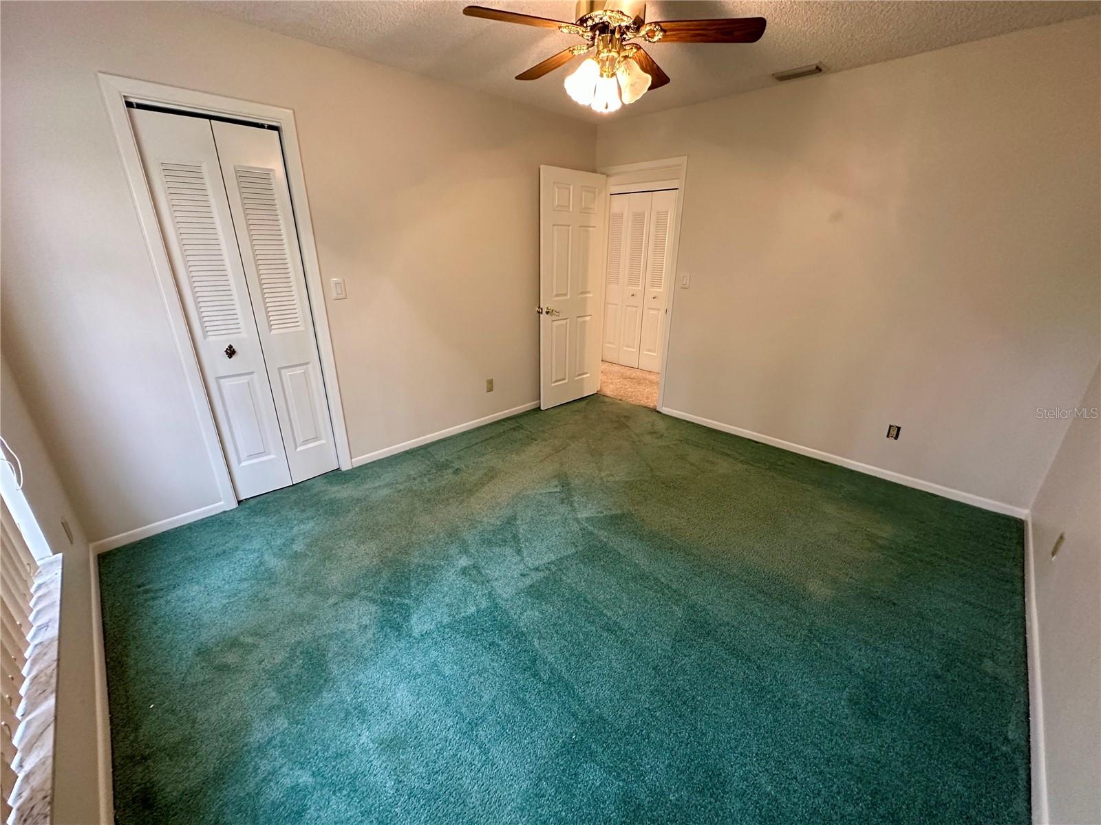 Image 33 of 68 For 10206 Lakeview Drive