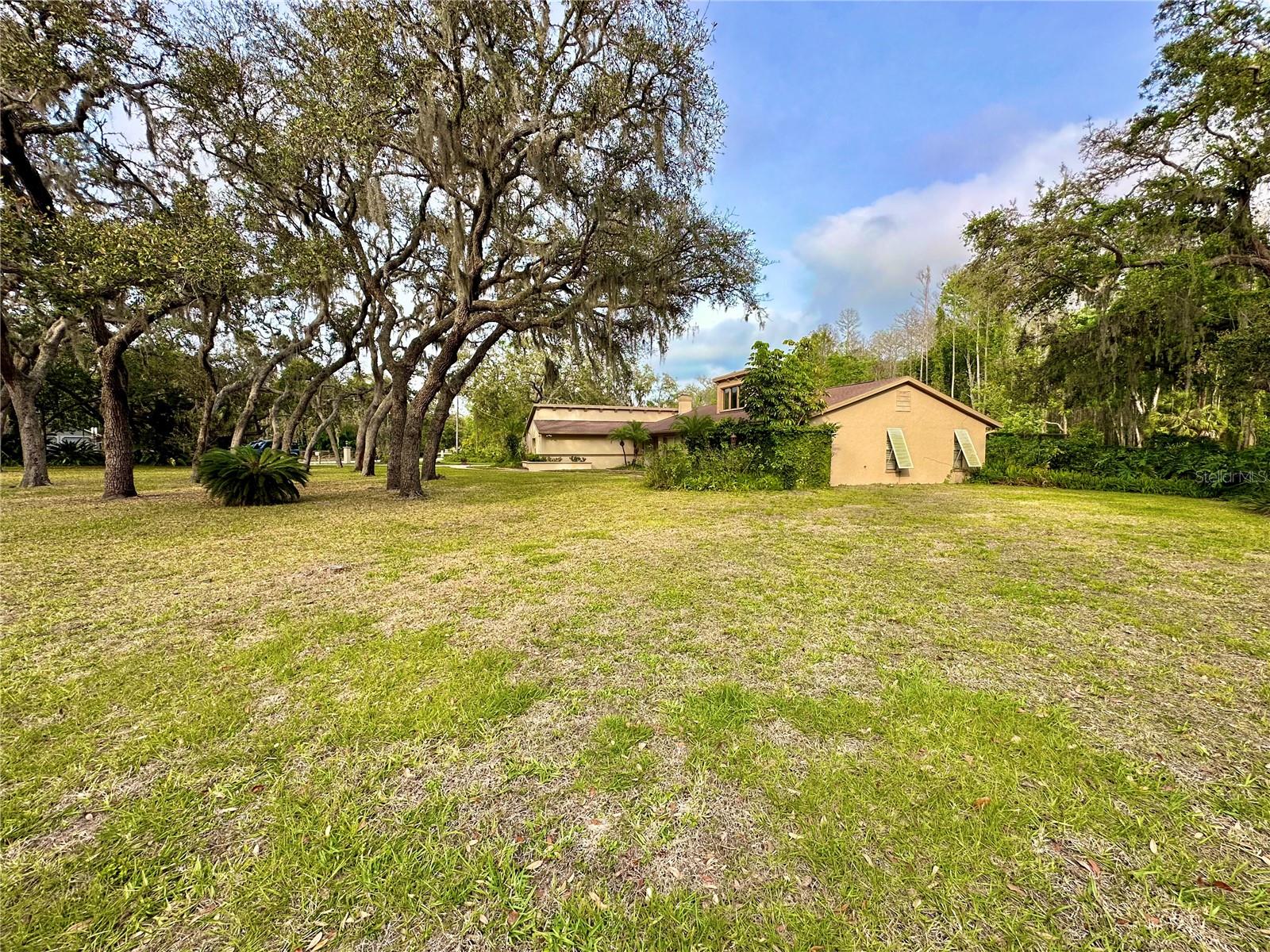 Image 53 of 68 For 10206 Lakeview Drive