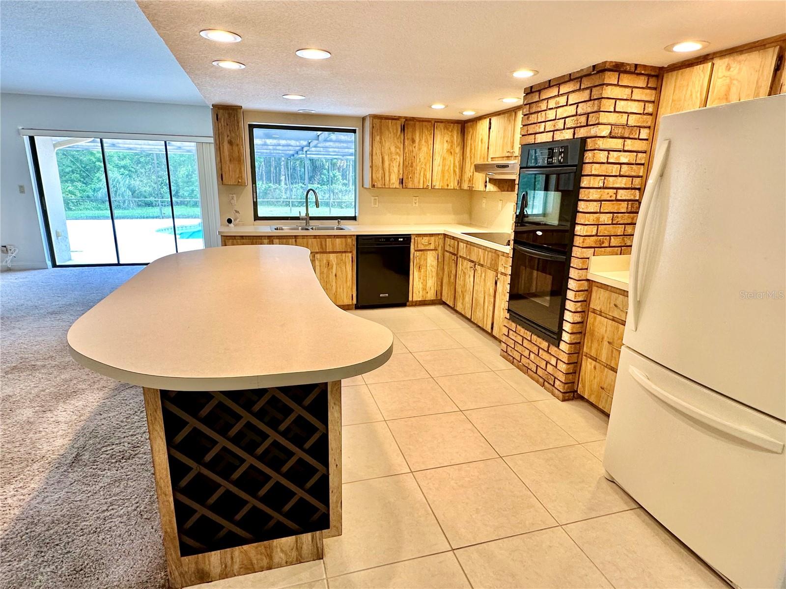 Image 9 of 68 For 10206 Lakeview Drive