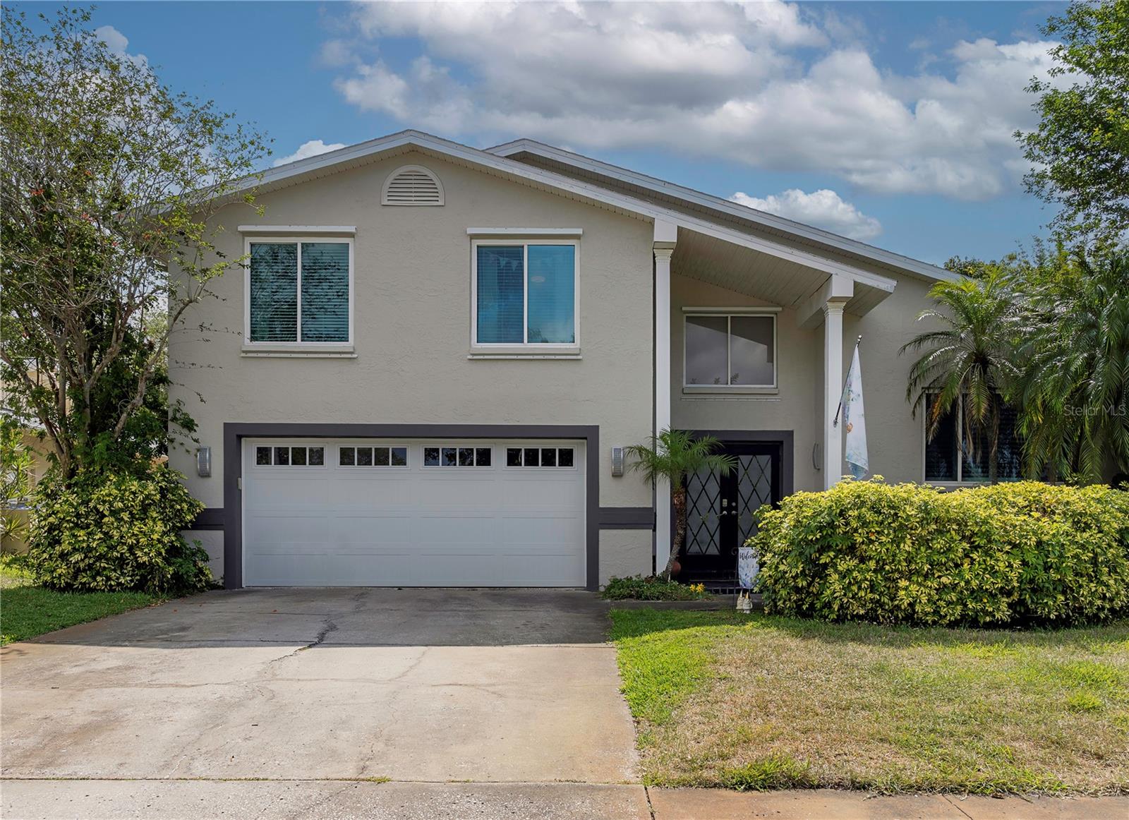 Details for 1326 Moss Drive, DUNEDIN, FL 34698