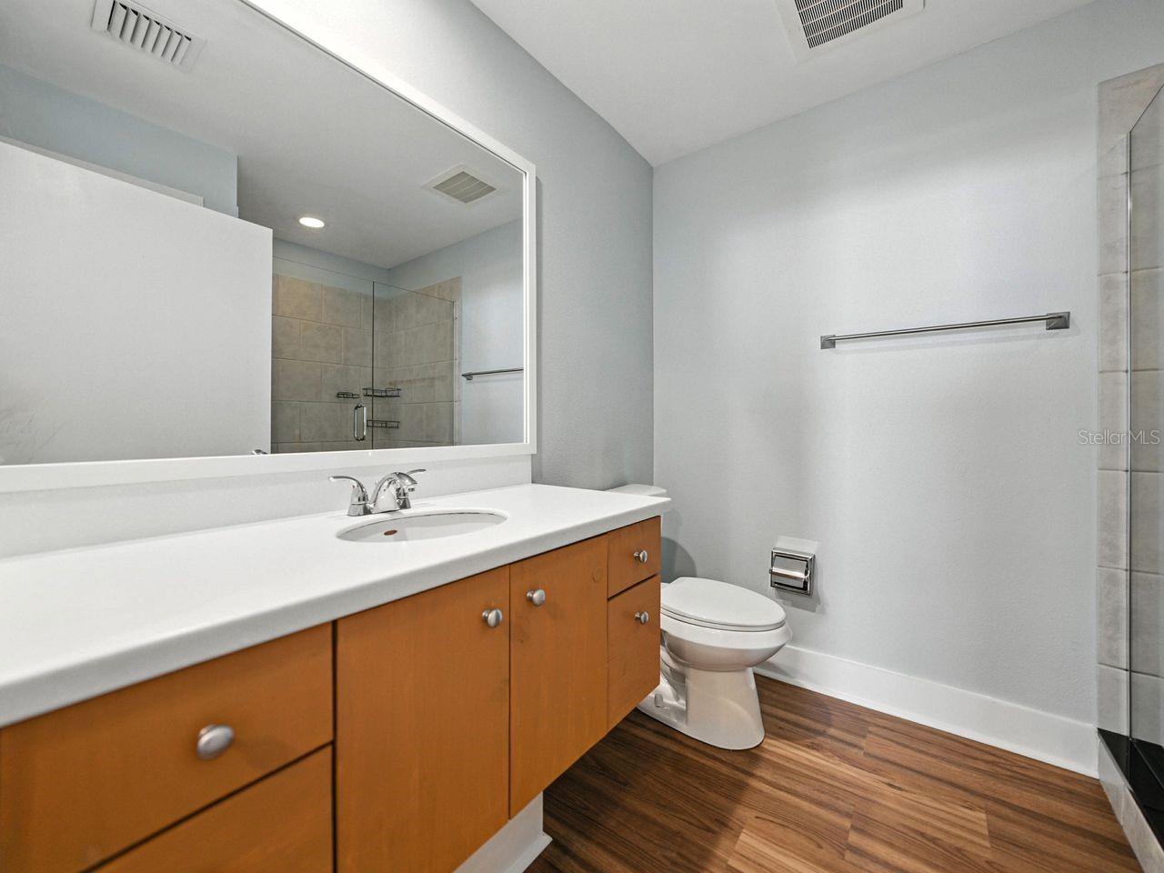 Image 13 of 58 For 1208 Kennedy Boulevard 1125