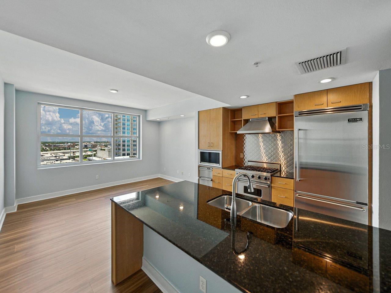 Image 27 of 58 For 1208 Kennedy Boulevard 1125
