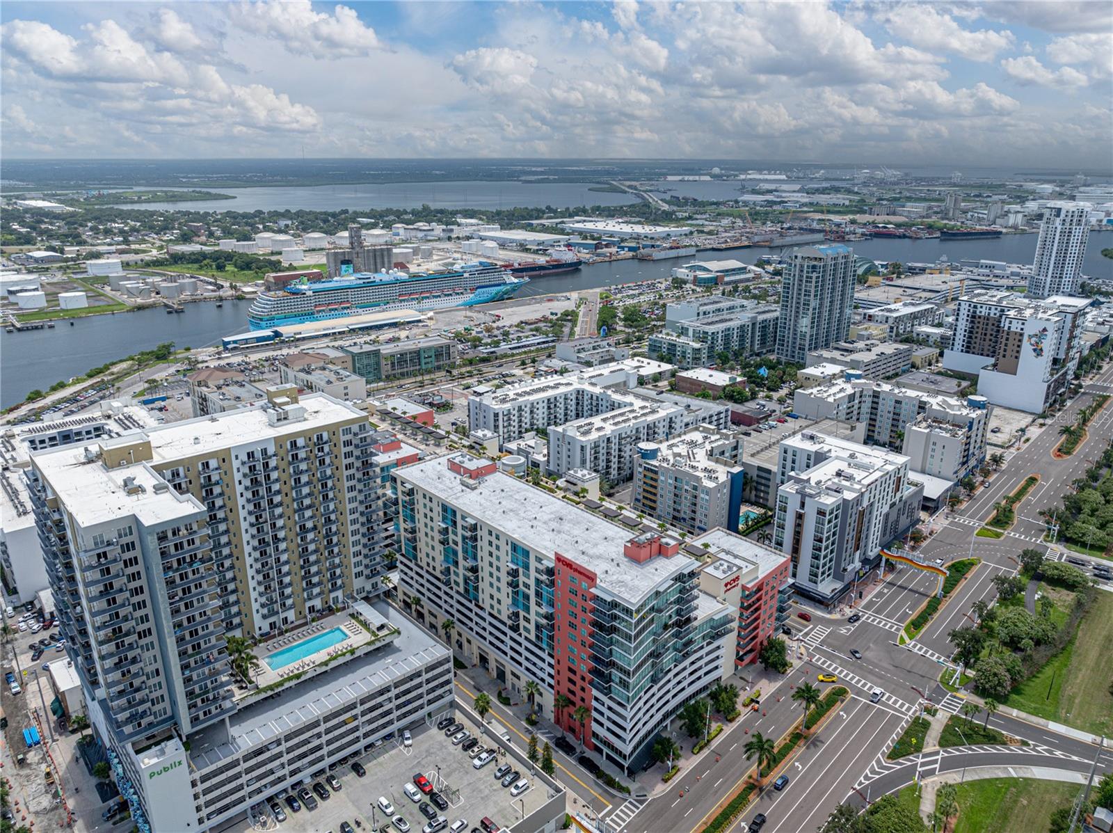 Image 3 of 58 For 1208 Kennedy Boulevard 1125