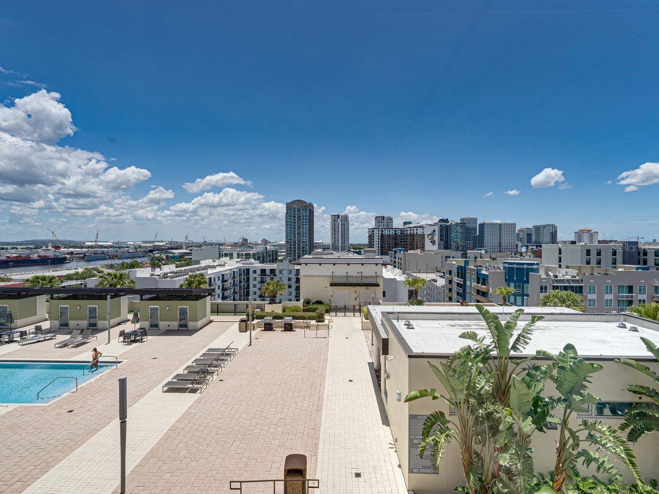 Image 37 of 58 For 1208 Kennedy Boulevard 1125