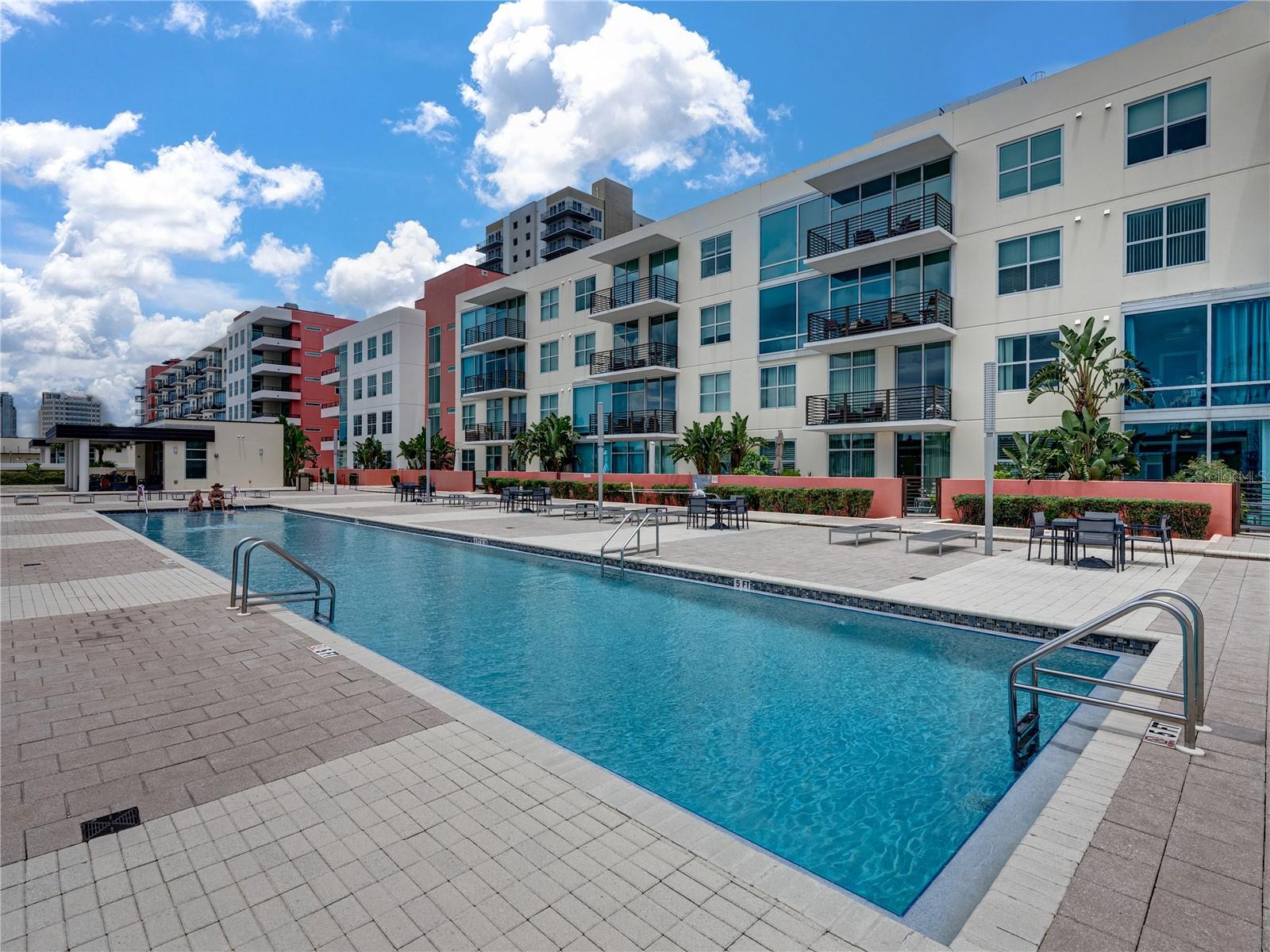 Image 44 of 58 For 1208 Kennedy Boulevard 1125