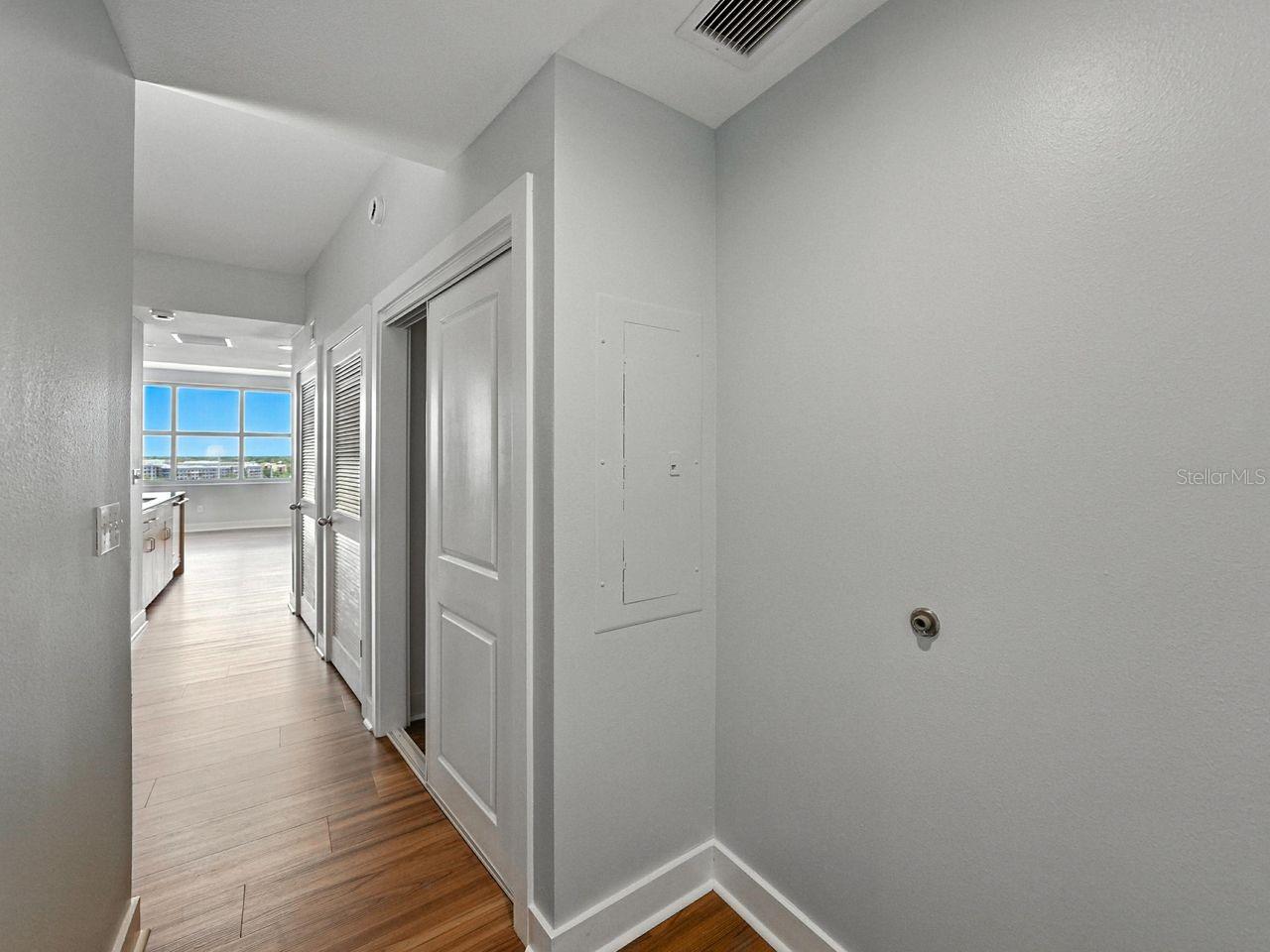 Image 9 of 58 For 1208 Kennedy Boulevard 1125