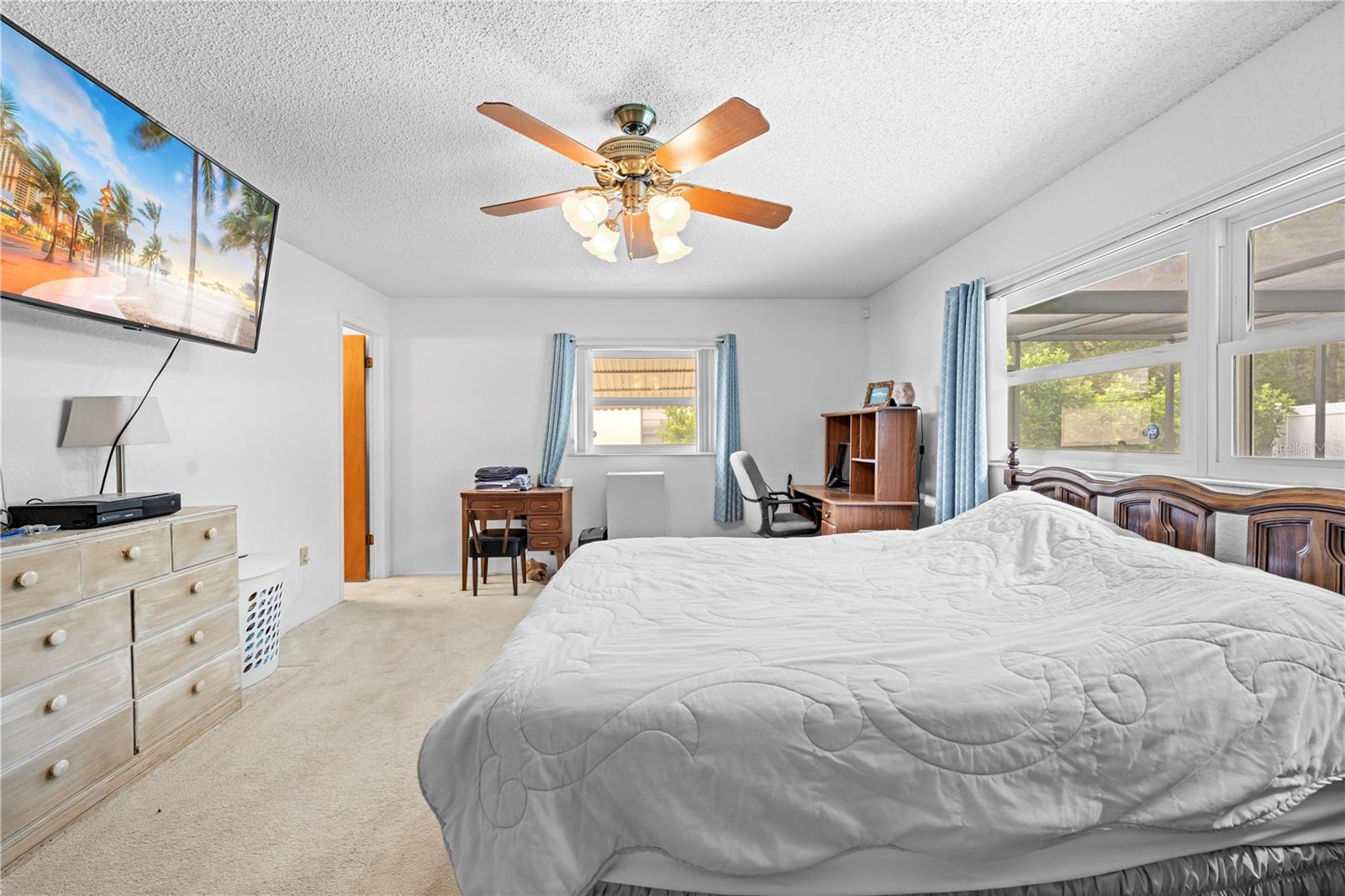 Image 31 of 52 For 9069 Gaynor Street