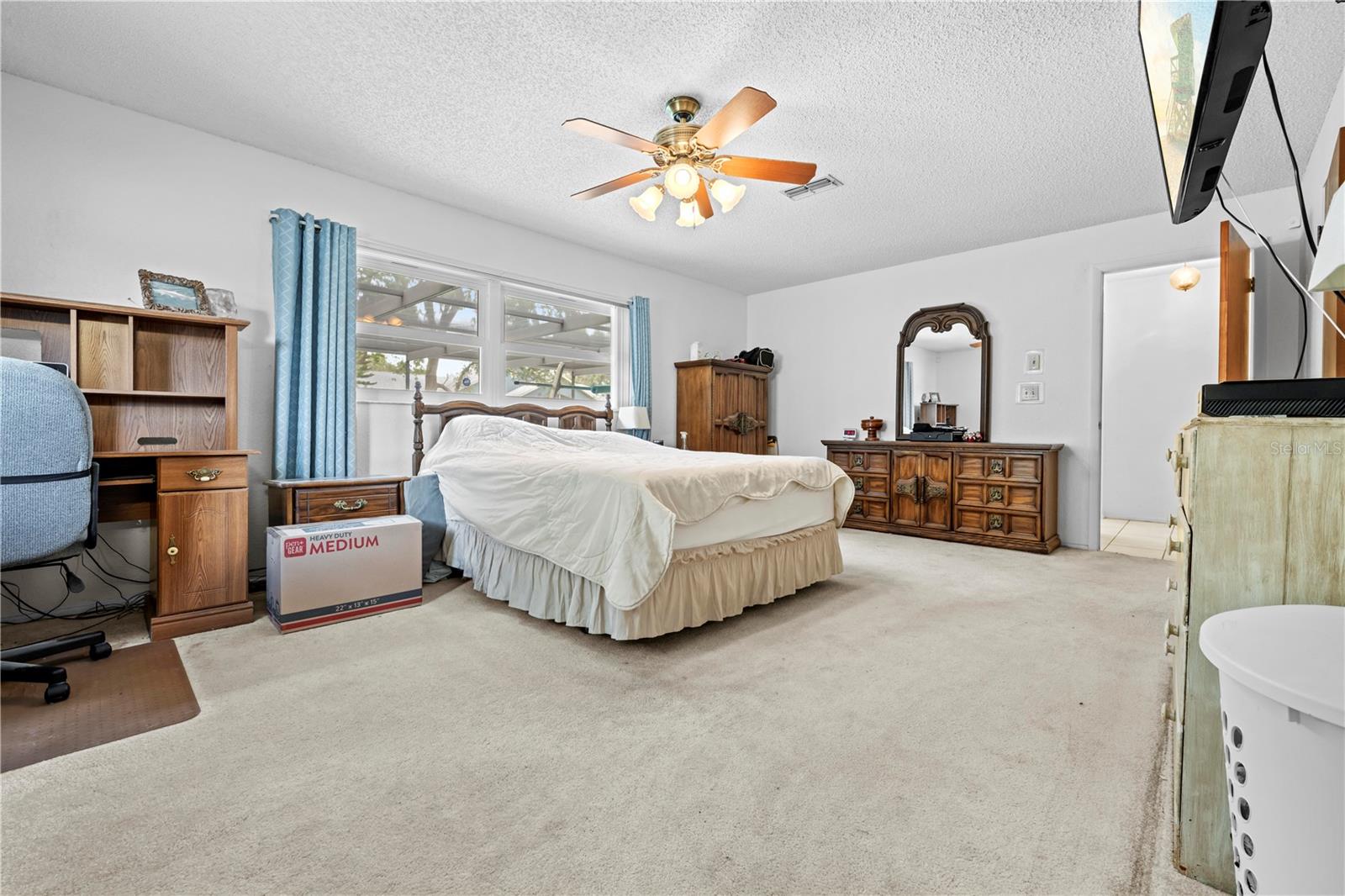 Image 33 of 52 For 9069 Gaynor Street