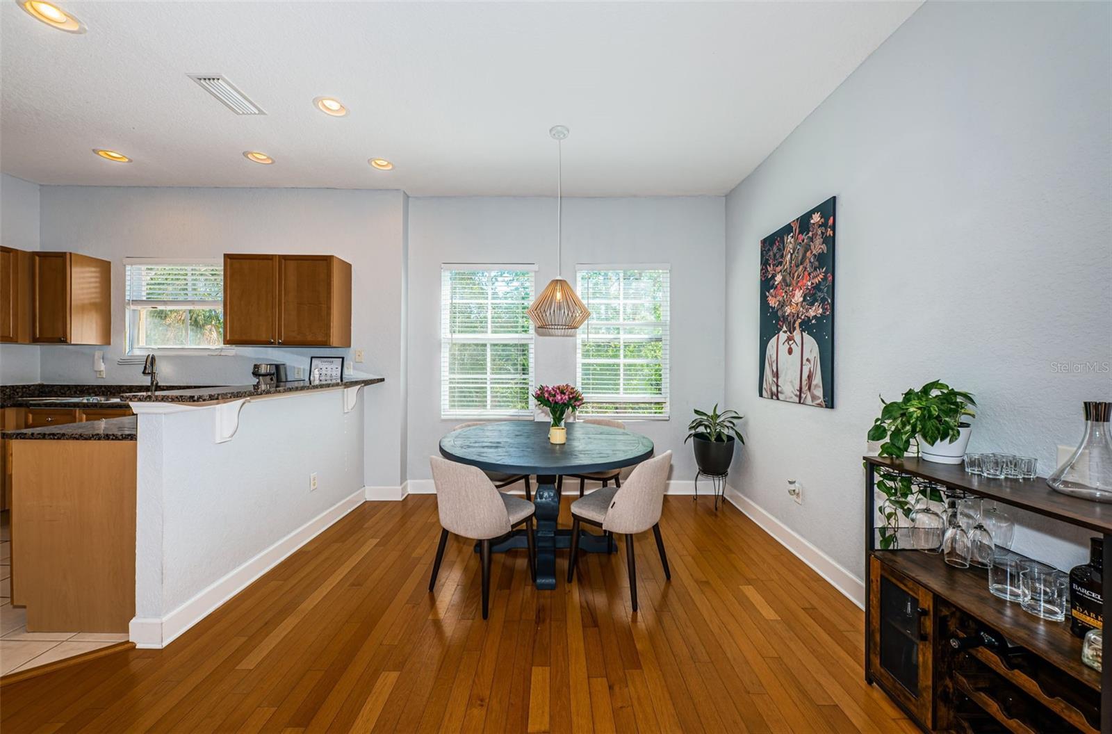 Image 18 of 52 For 805 100th Avenue N