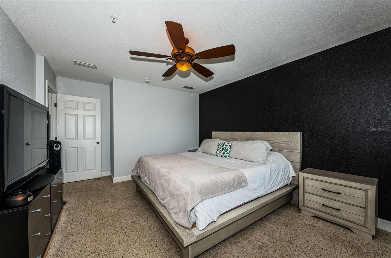 Image 30 of 52 For 805 100th Avenue N