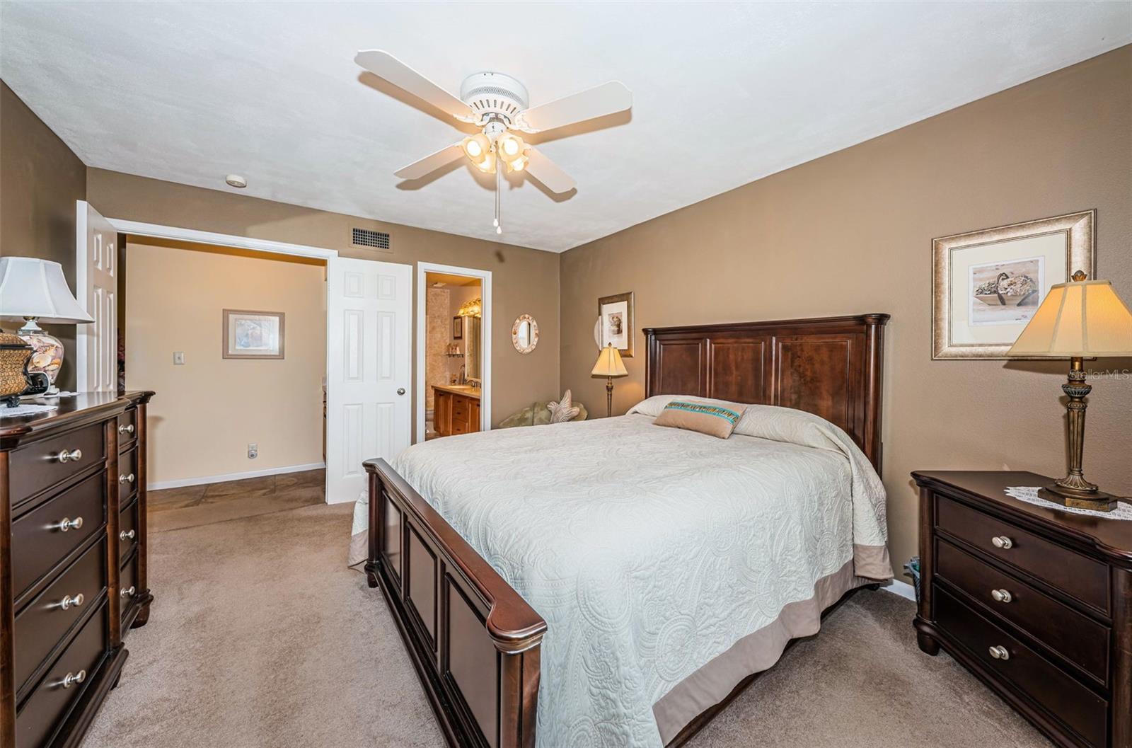 Image 17 of 28 For 6077 Bahia Del Mar Boulevard 123