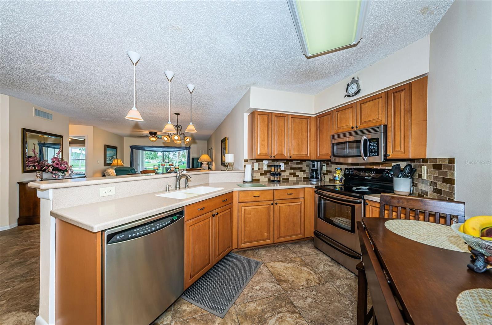 Image 9 of 28 For 6077 Bahia Del Mar Boulevard 123