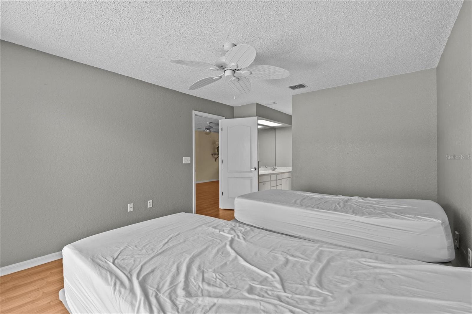 Image 14 of 32 For 2023 Golfview Drive 2023