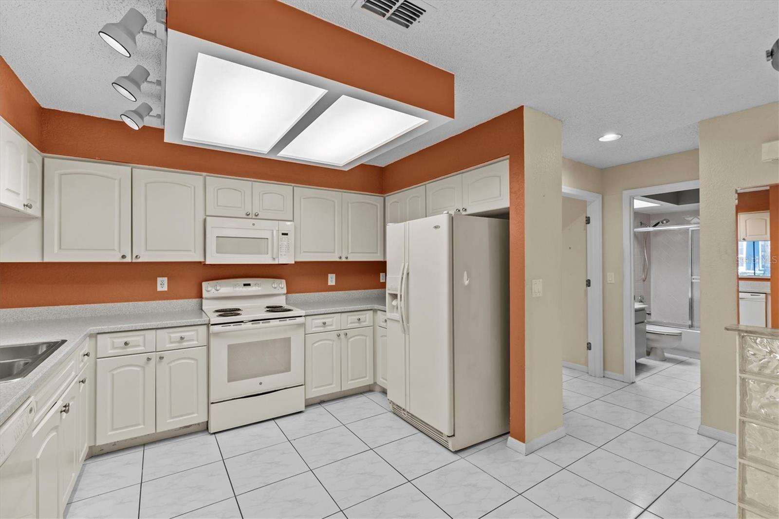 Image 5 of 32 For 2023 Golfview Drive 2023