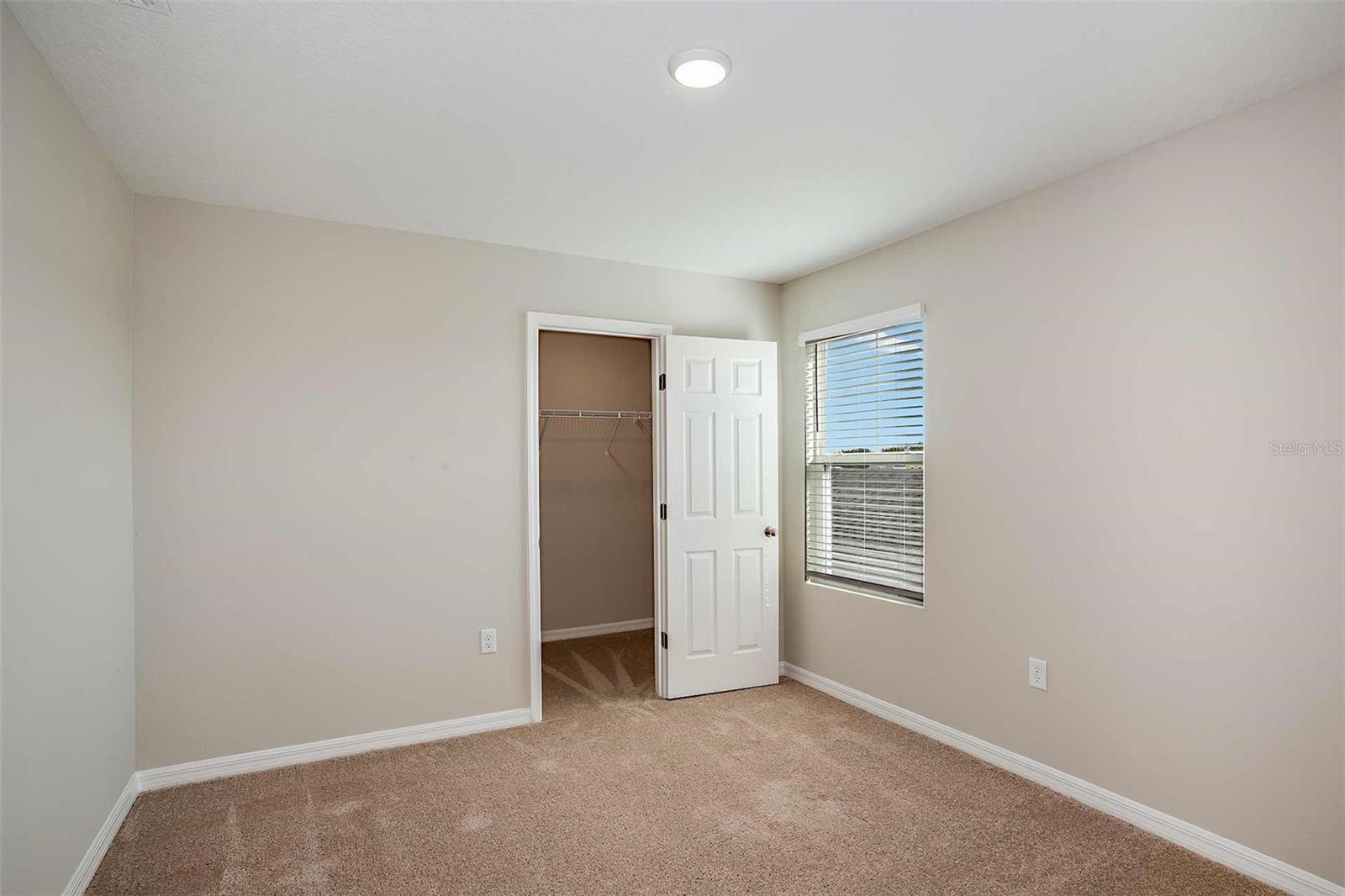 Image 28 of 31 For 4047 Gardenia Avenue