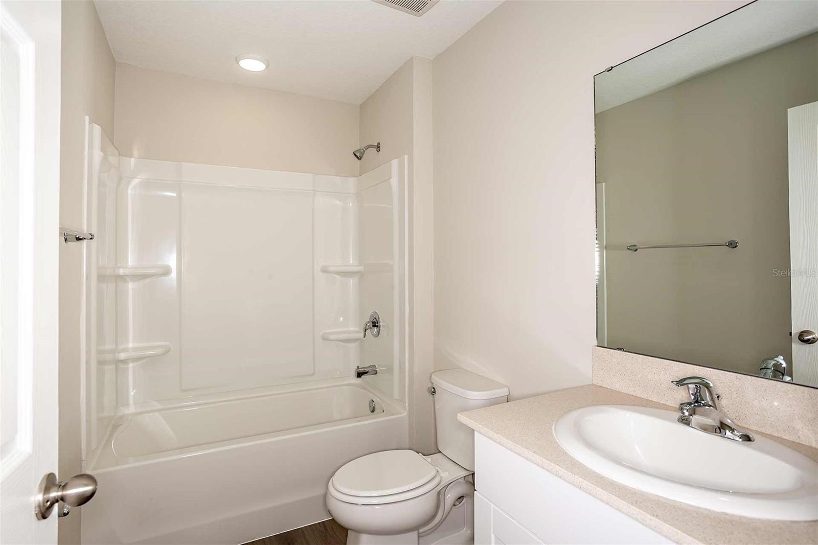 Image 30 of 31 For 4047 Gardenia Avenue