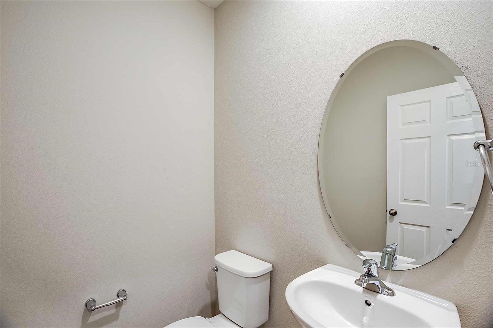 Image 31 of 31 For 4047 Gardenia Avenue