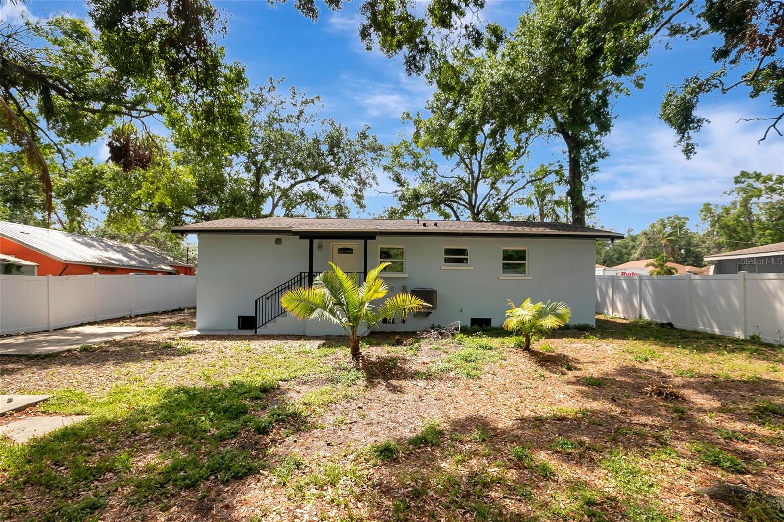 Image 23 of 24 For 6703 Boulevard
