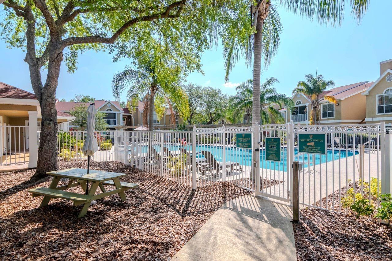Listing photo id 20 for 9481 Highland Oak Drive 313