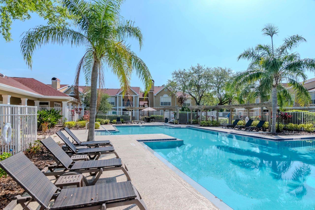 Listing photo id 25 for 9481 Highland Oak Drive 313