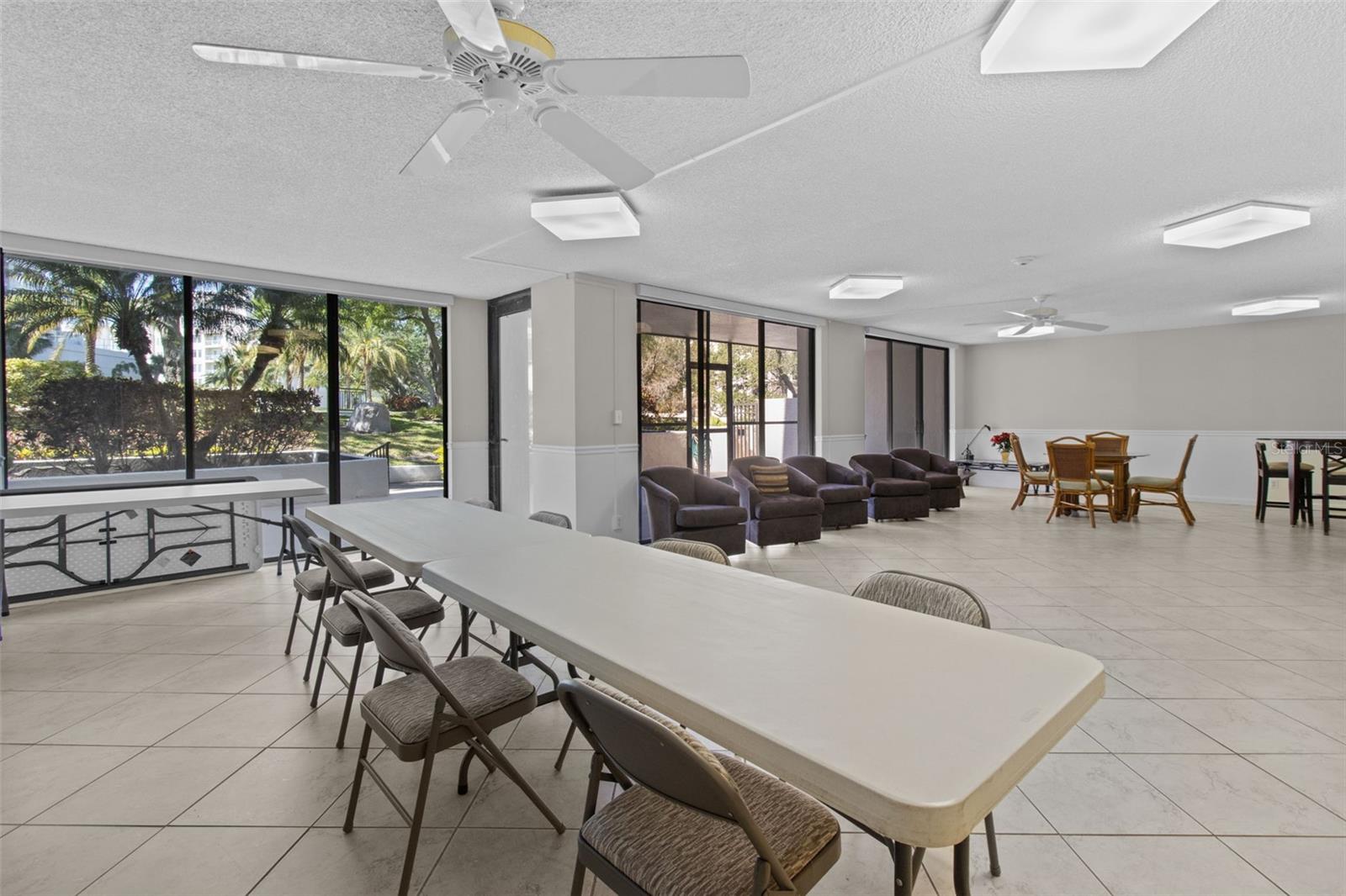 Image 22 of 24 For 220 Belleview Boulevard 104
