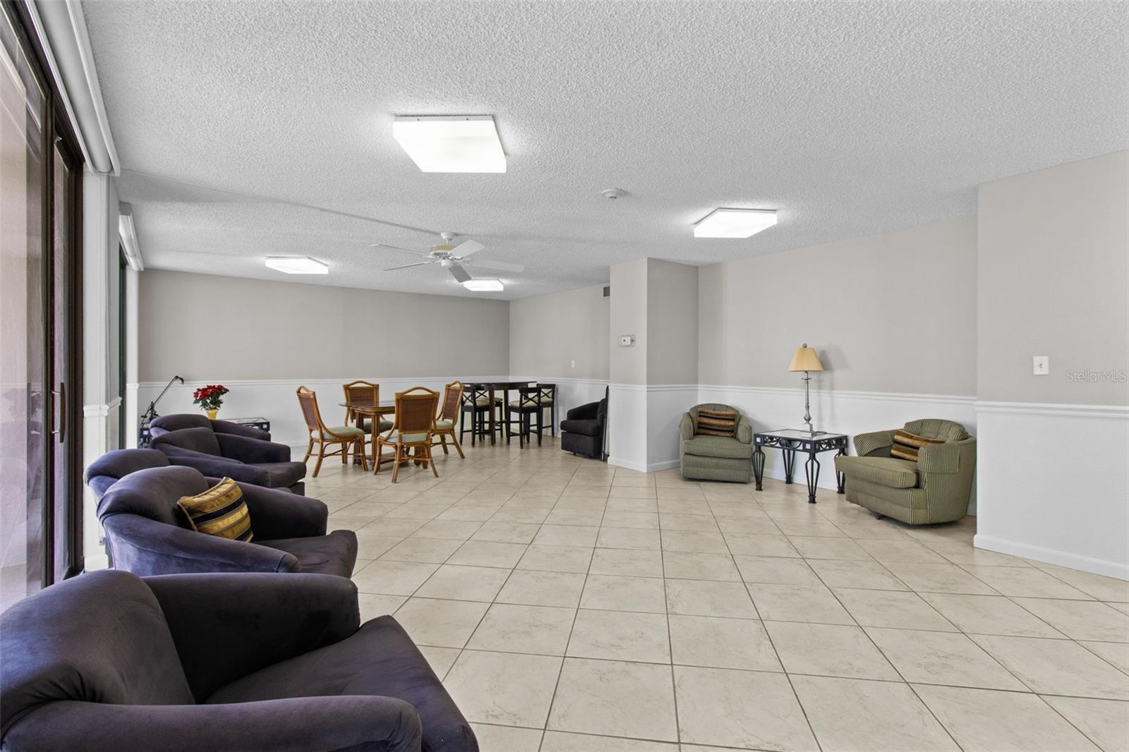 Image 34 of 46 For 220 Belleview Boulevard 104
