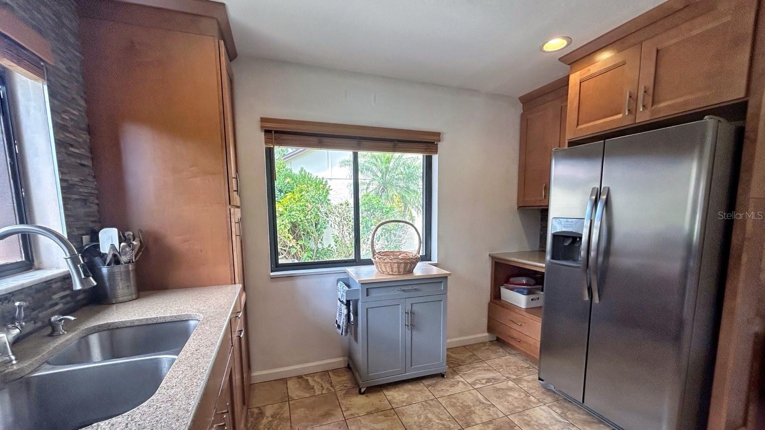 Image 12 of 30 For 2459 Bay Berry Drive