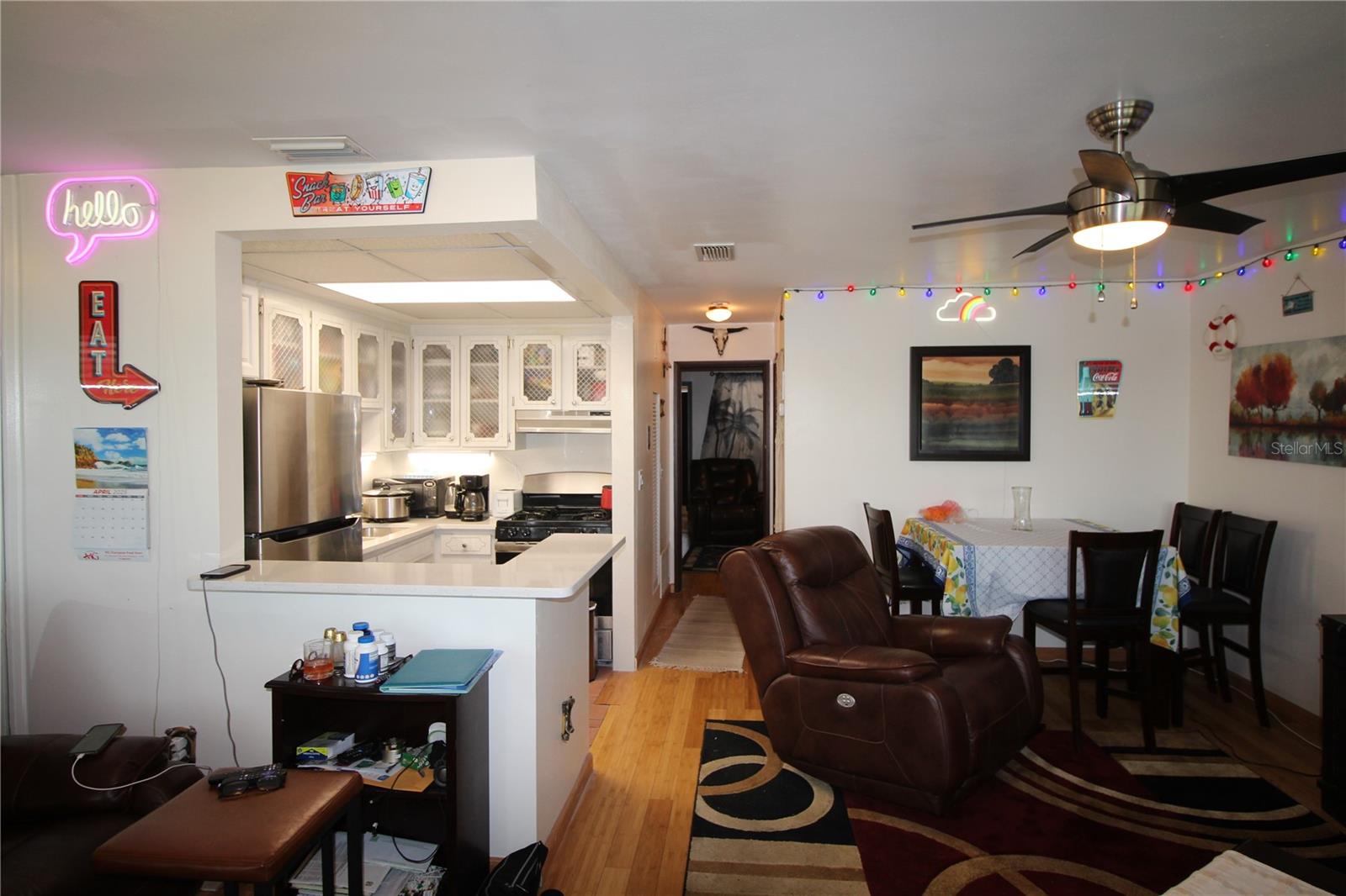 Image 3 of 21 For 6000 20th Street N 138