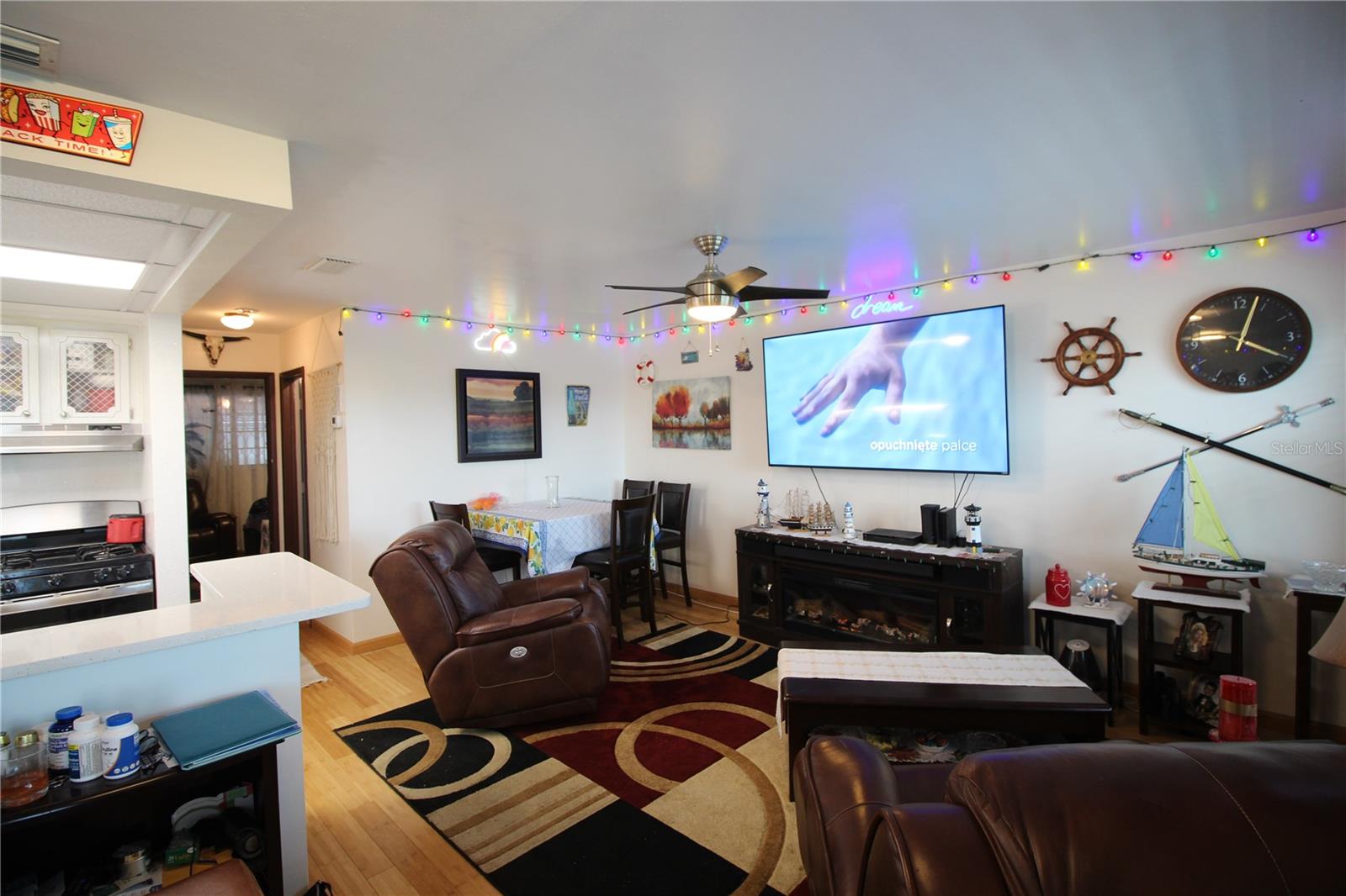 Image 4 of 21 For 6000 20th Street N 138
