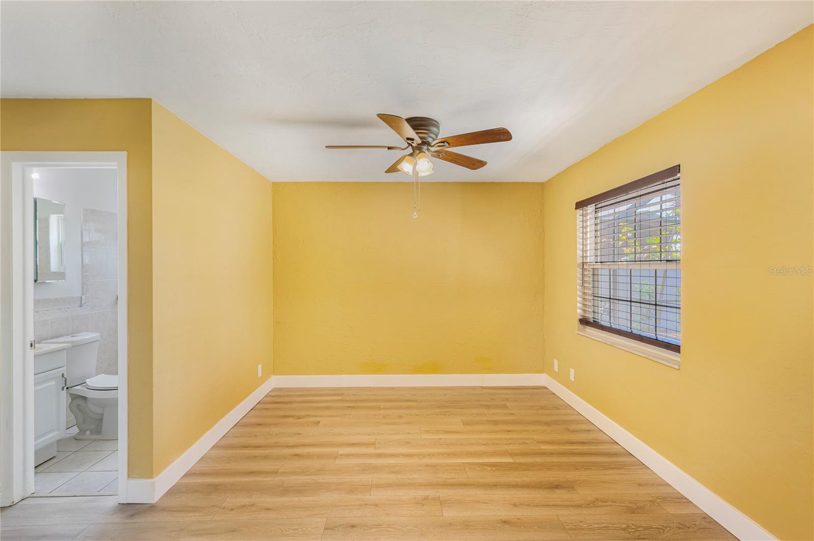 Image 16 of 53 For 226 75th Street N