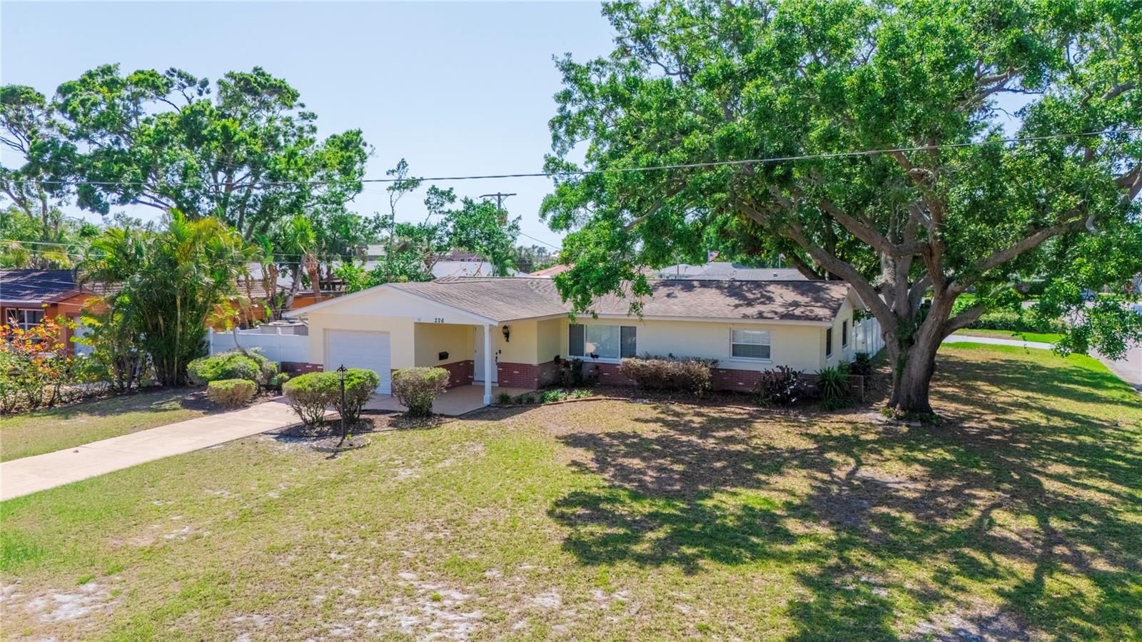 Image 2 of 53 For 226 75th Street N