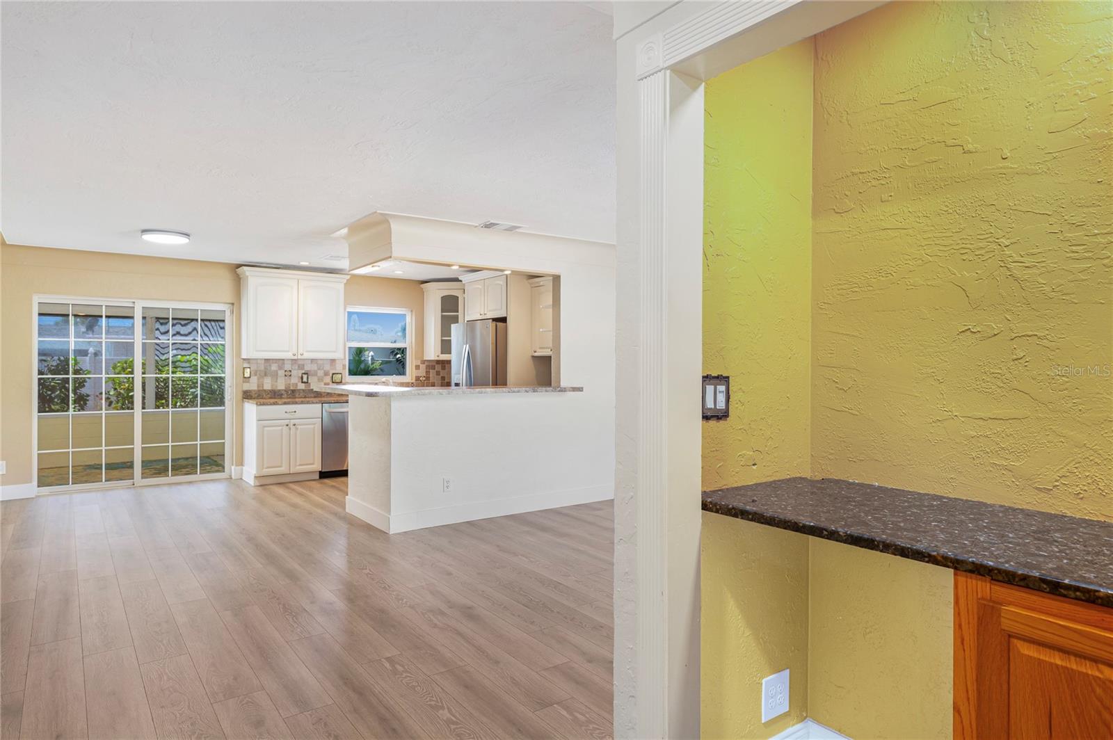 Image 6 of 53 For 226 75th Street N