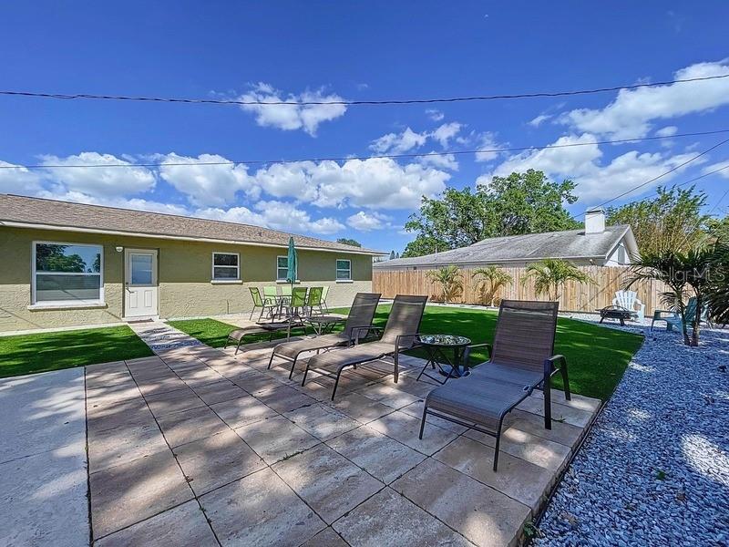 Image 19 of 24 For 9948 51st Avenue N