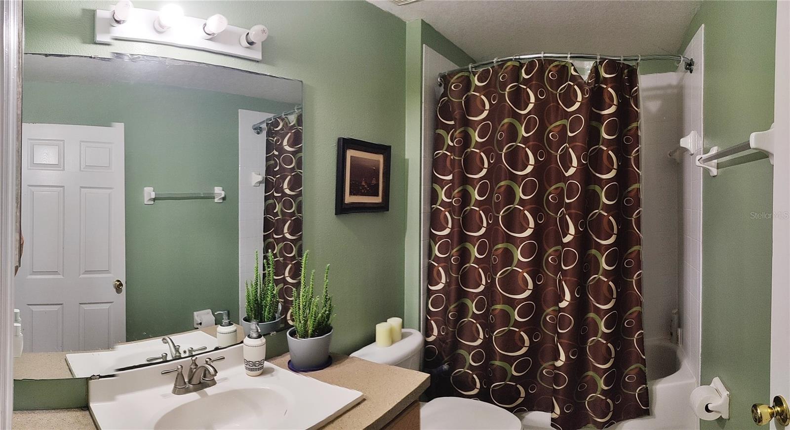 Image 33 of 44 For 210 Cheshire Way