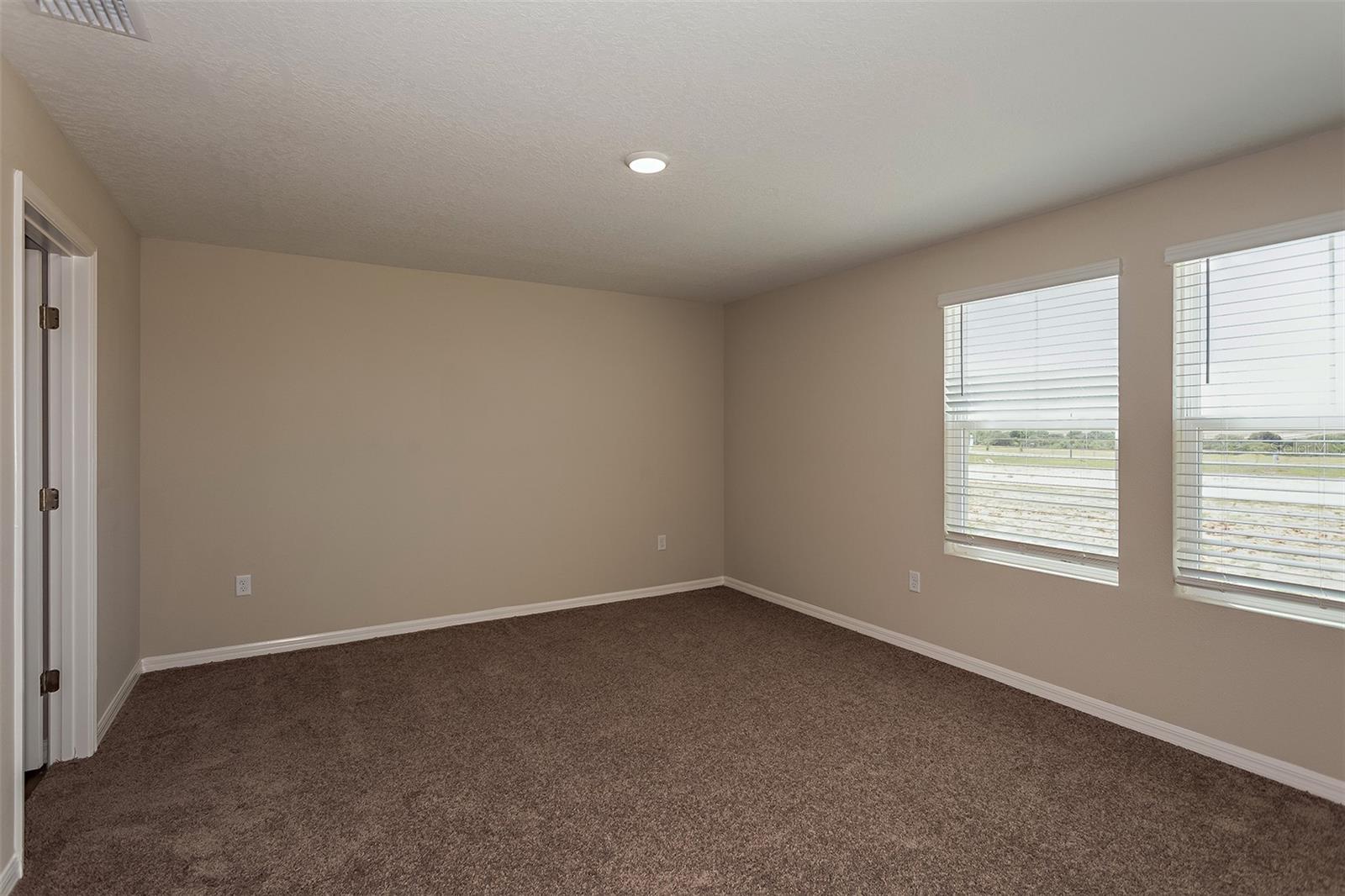 Image 10 of 15 For 37222 Sagemoor Drive