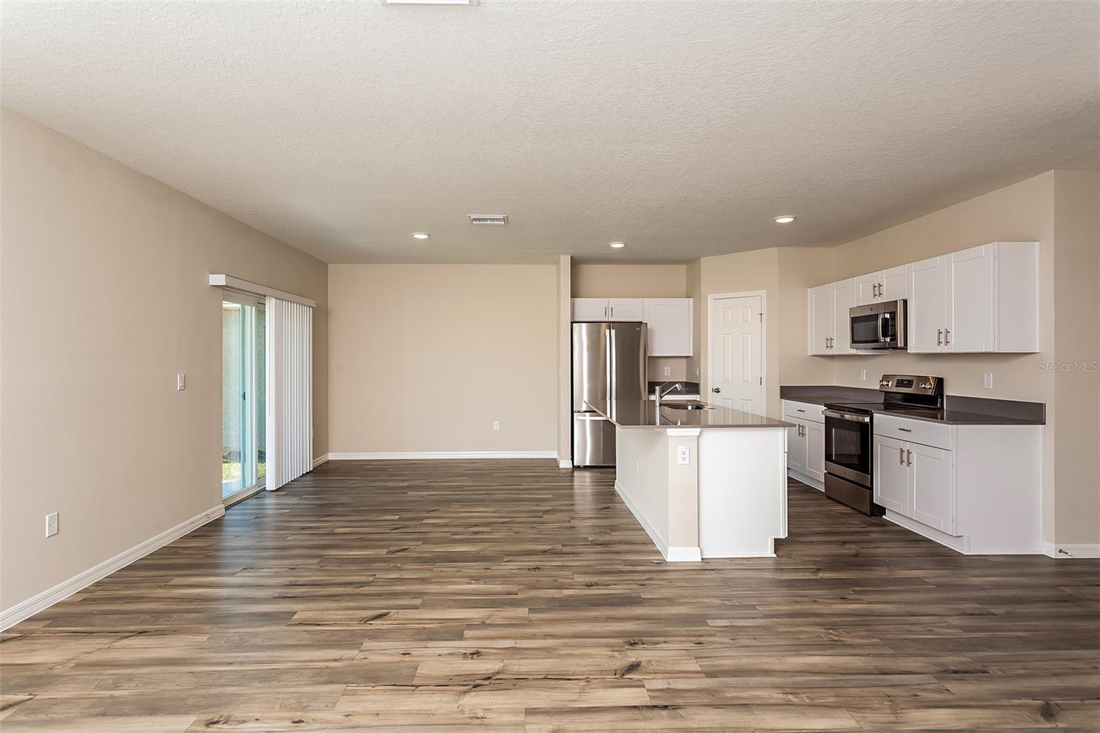 Image 2 of 15 For 37222 Sagemoor Drive