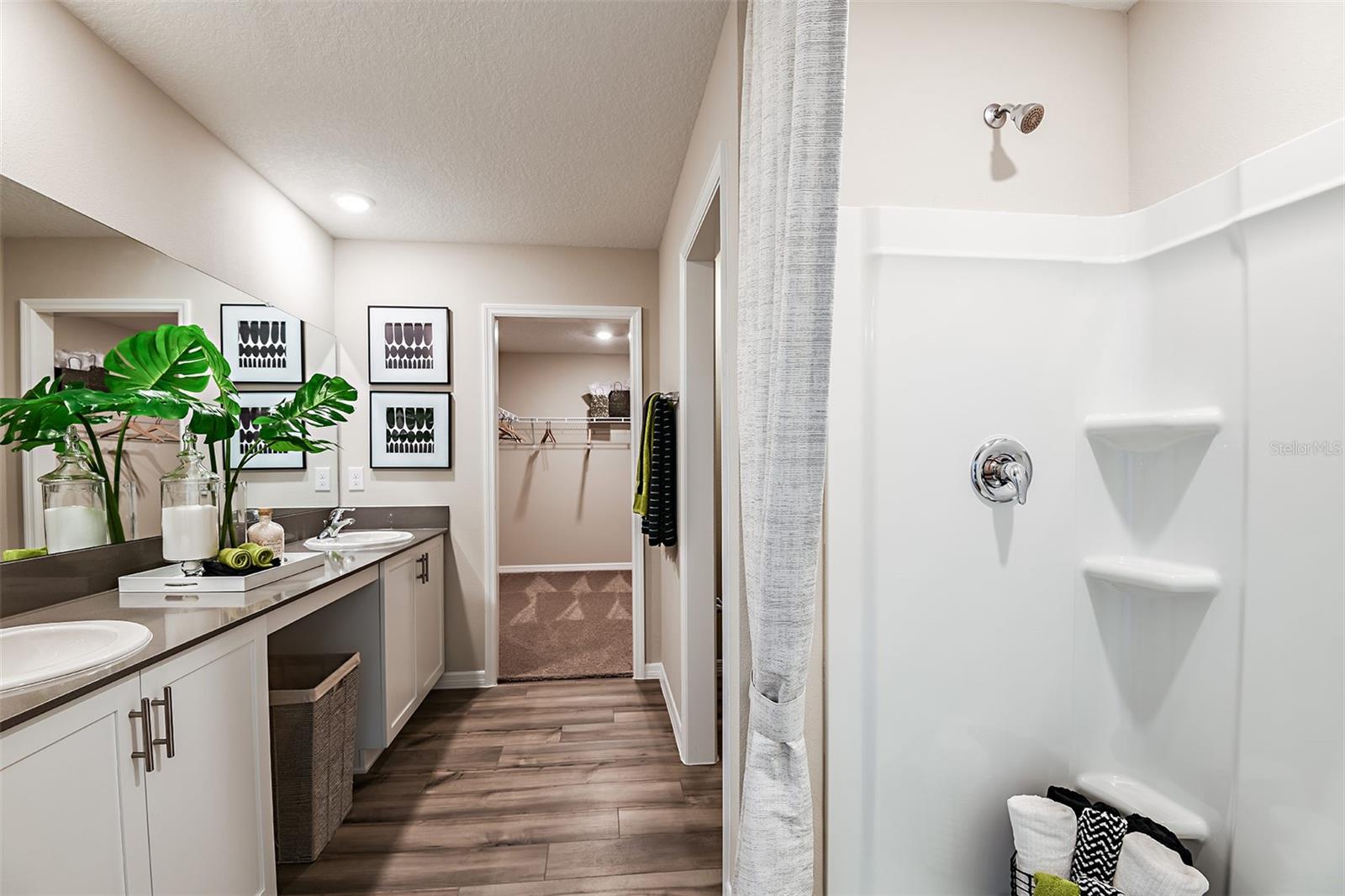 Image 10 of 21 For 37061 Sagemoor Drive