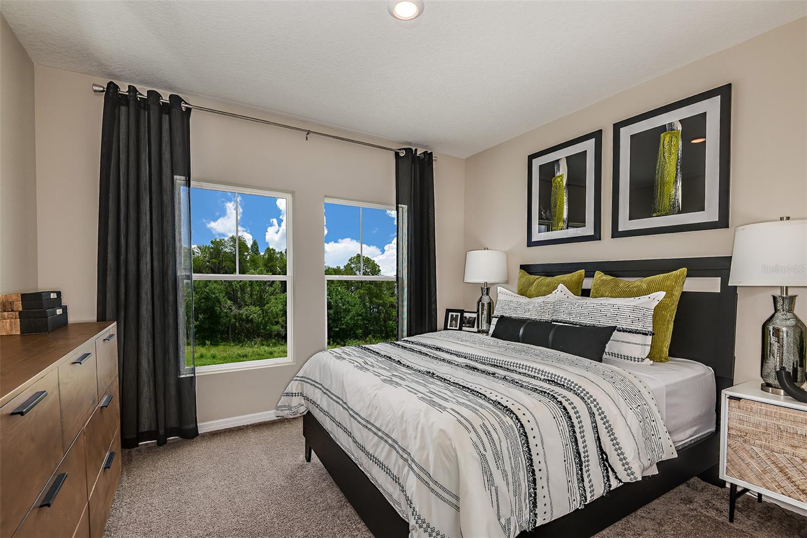 Image 13 of 21 For 37061 Sagemoor Drive