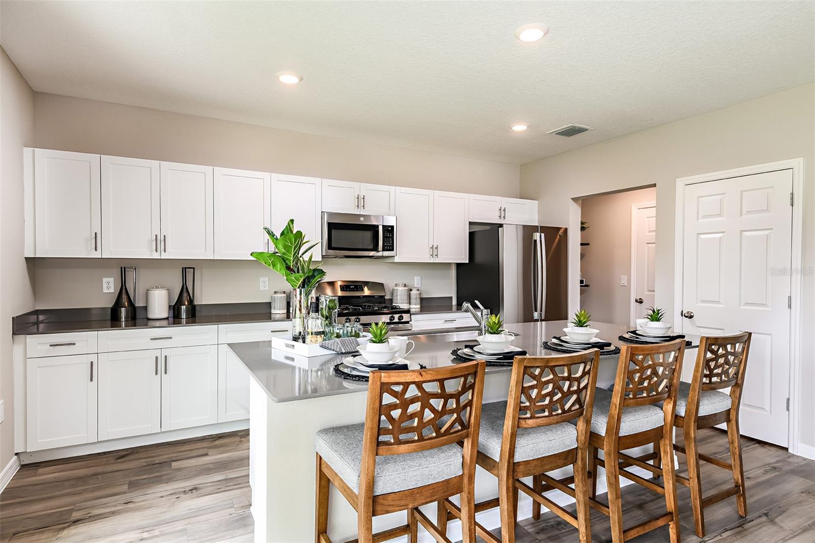 Image 3 of 21 For 37061 Sagemoor Drive