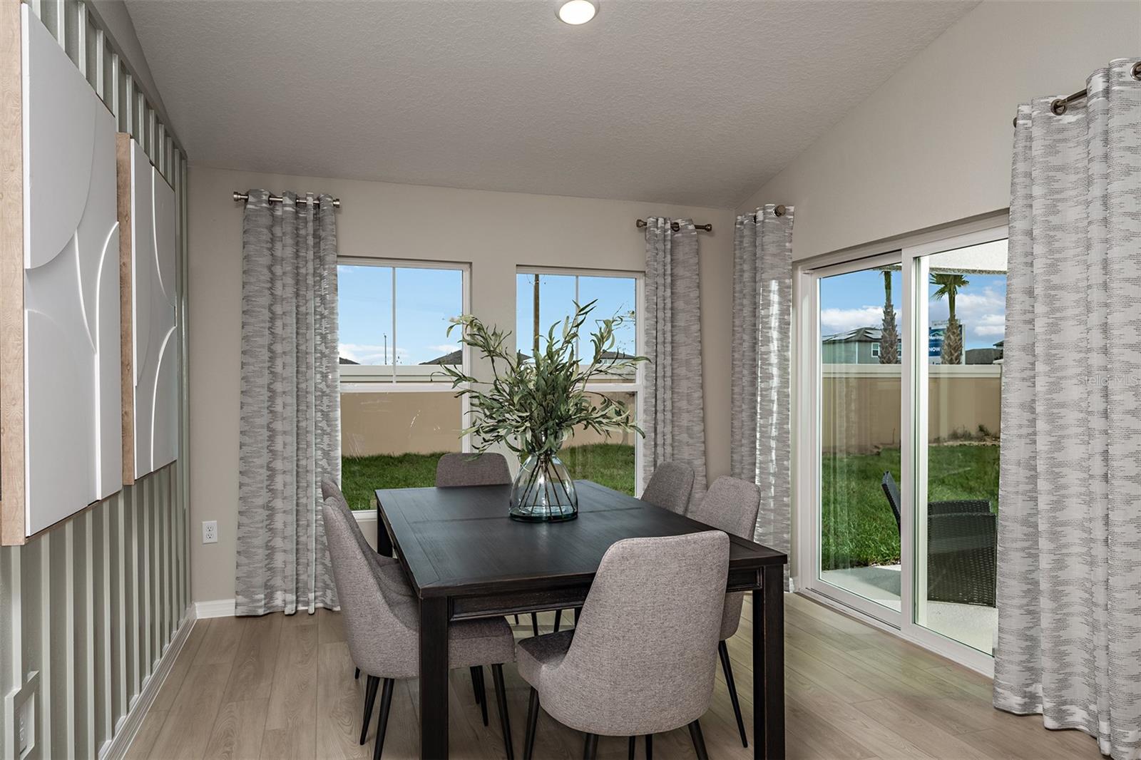 Image 8 of 17 For 37049 Sagemoor Drive