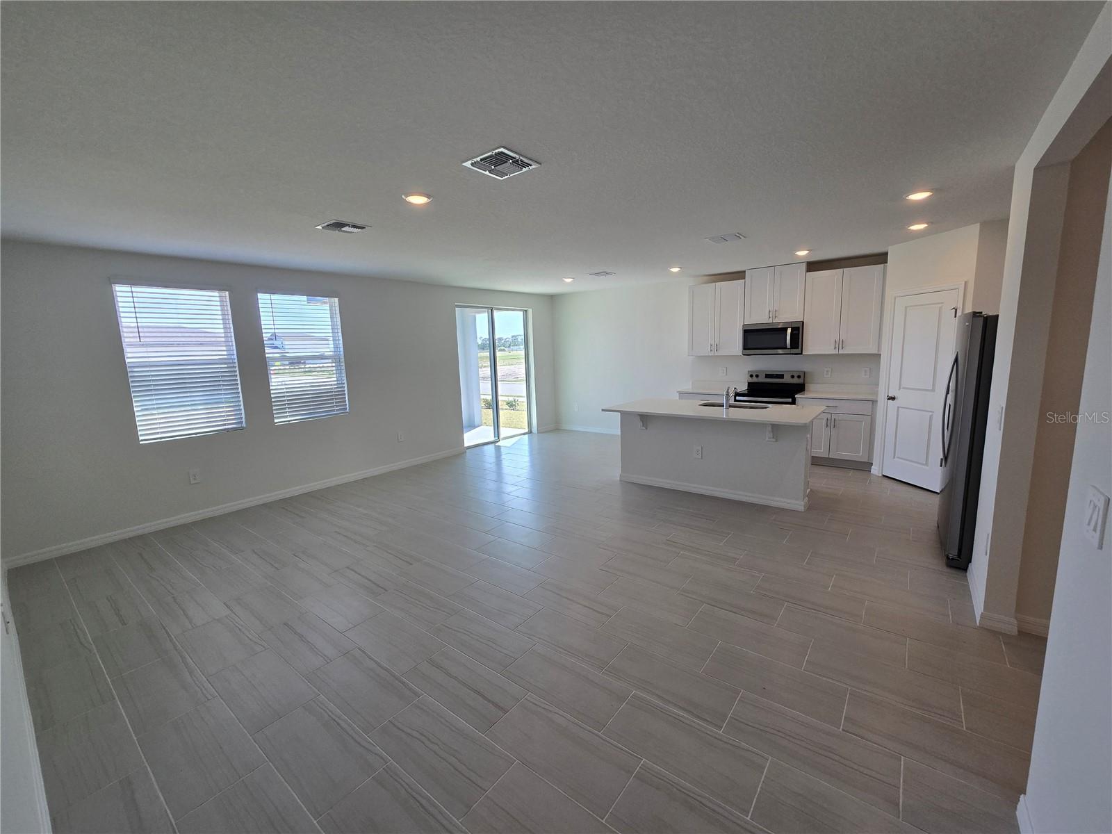 Image 11 of 25 For 209 Lazy Shore Drive