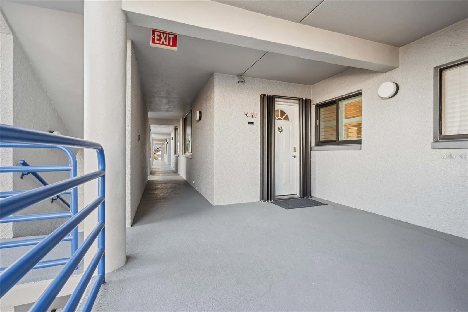 Image 11 of 67 For 4823 Ebbtide Lane 304