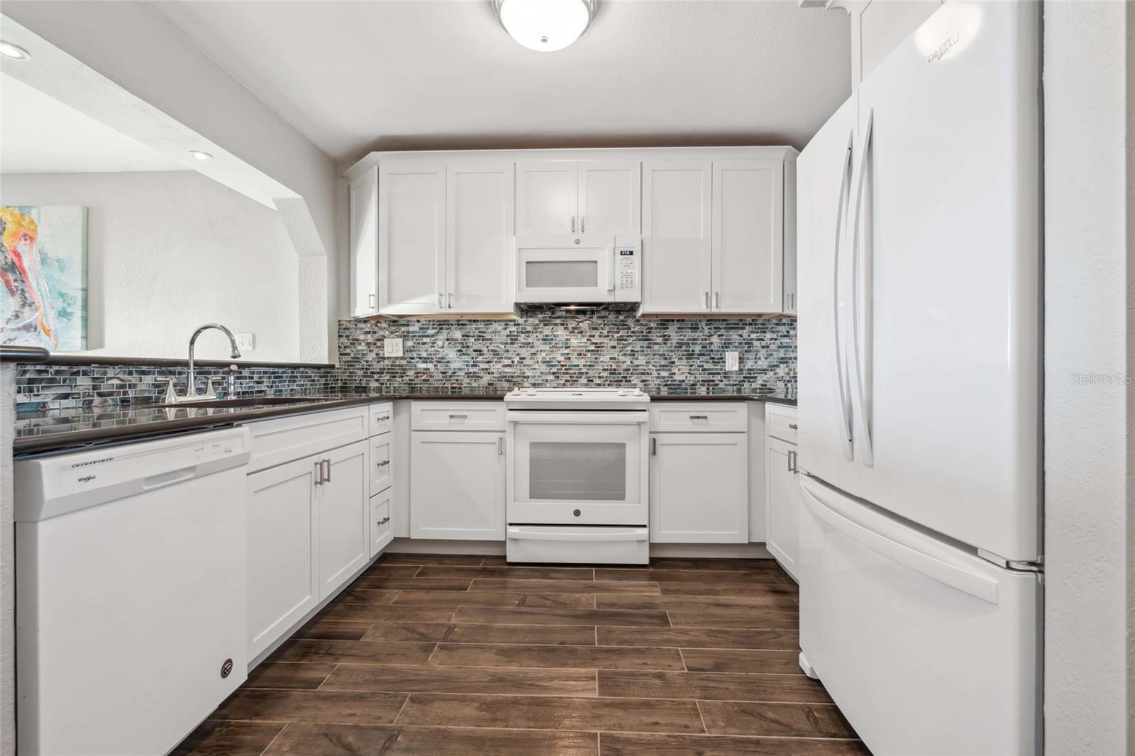 Image 18 of 67 For 4823 Ebbtide Lane 304